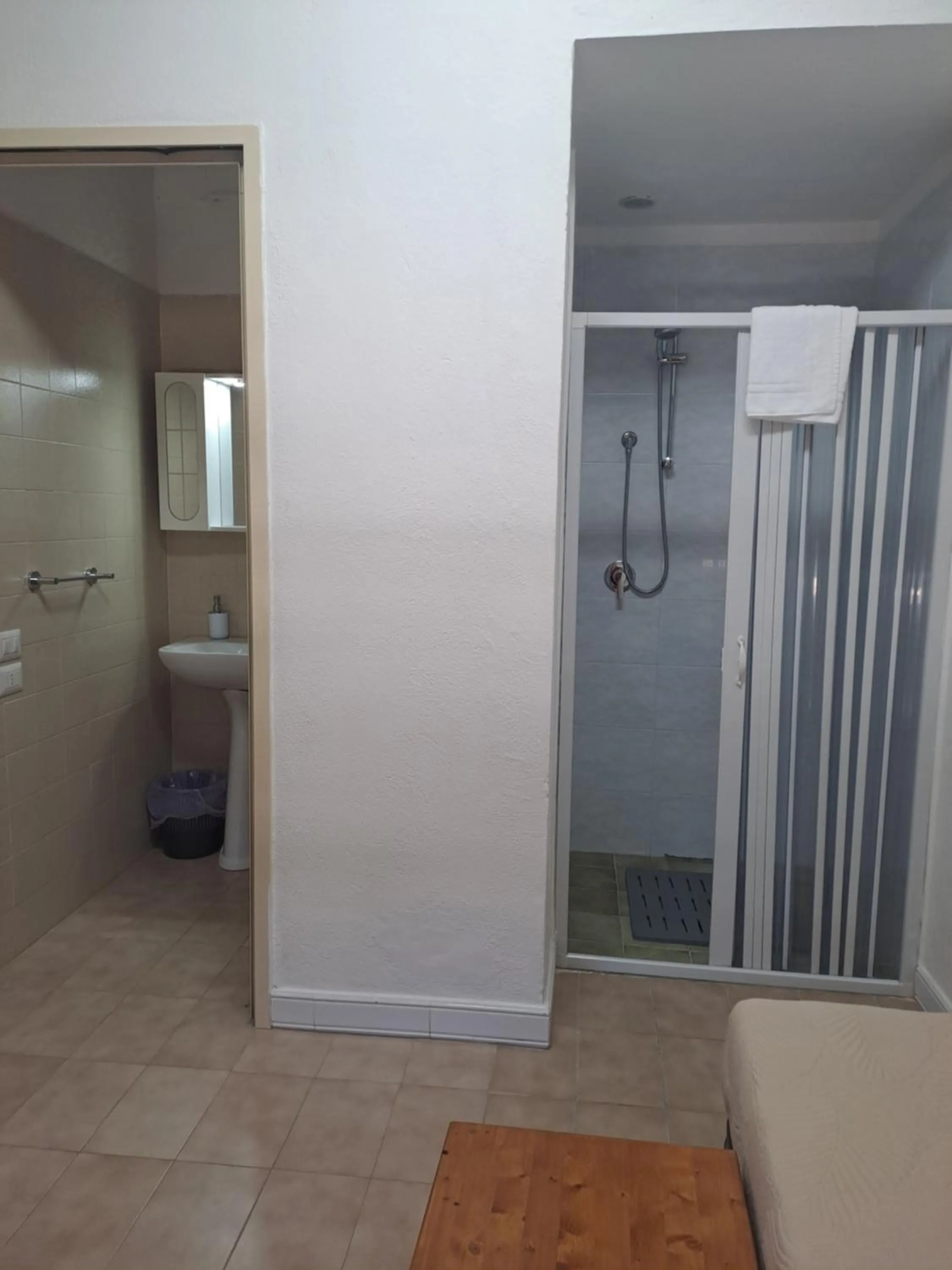 Shower in Hotel Soleo