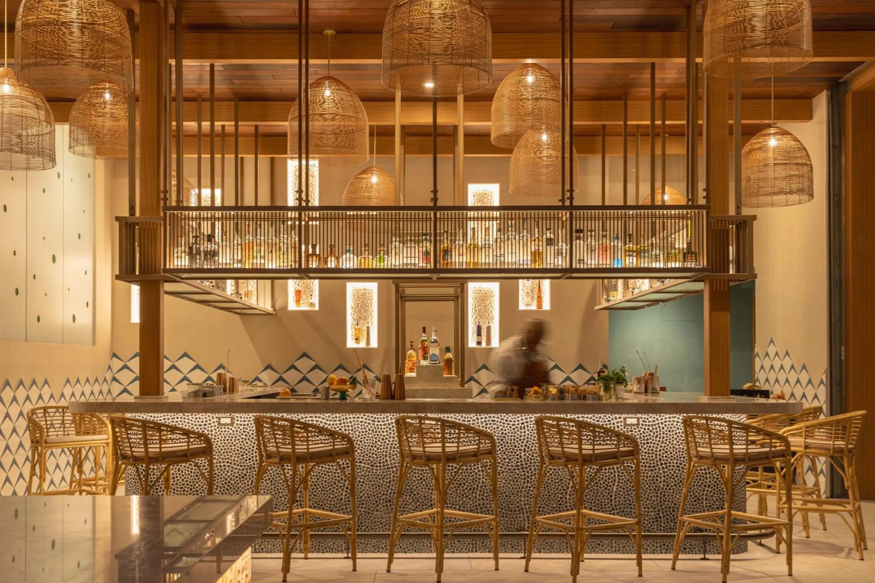 Restaurant/places to eat in The Delphi Downtown LA