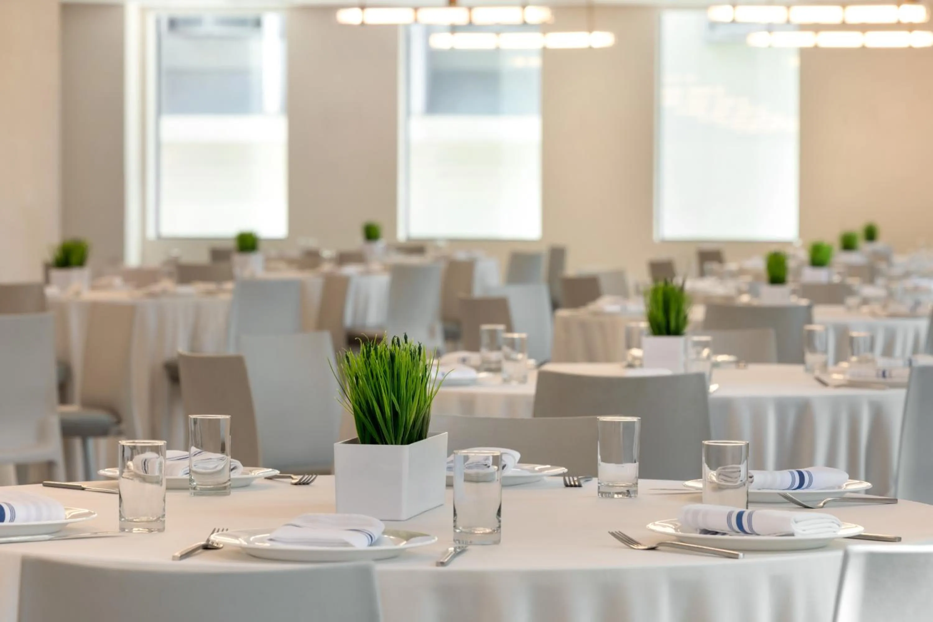 Meeting/conference room in The Delphi Downtown LA