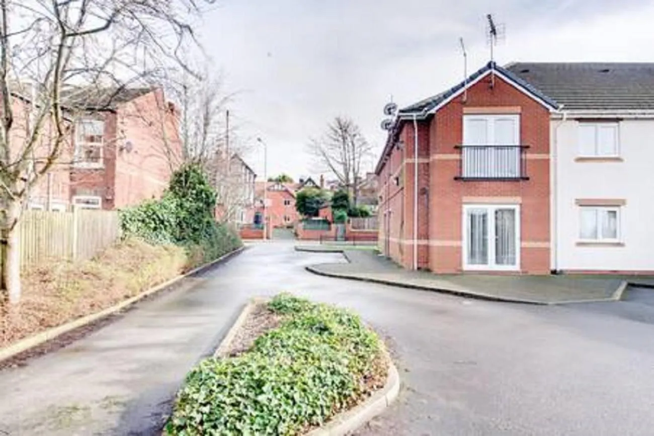 Property building in Apartment 10