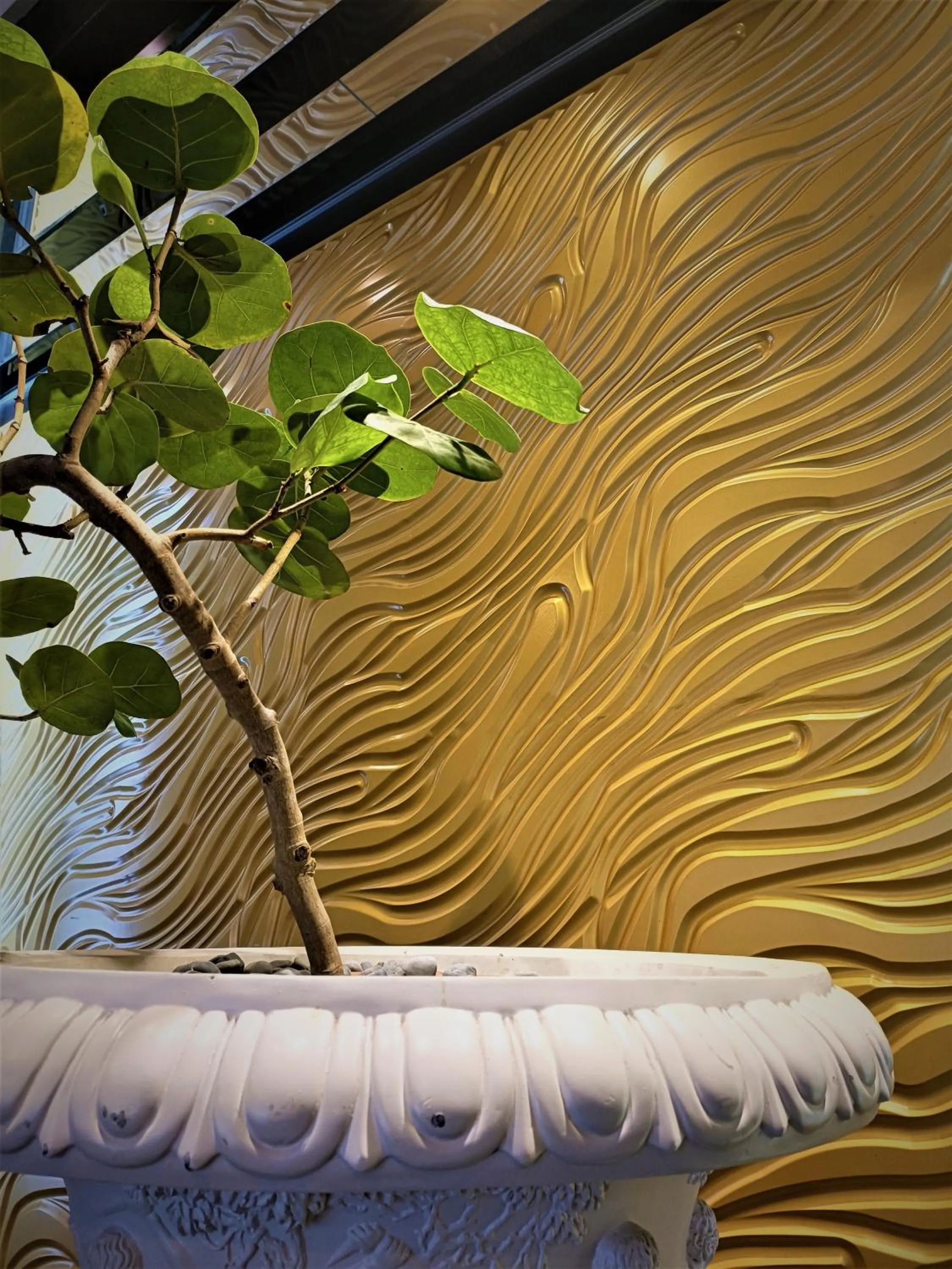 Lobby or reception in Well Garden Hotel