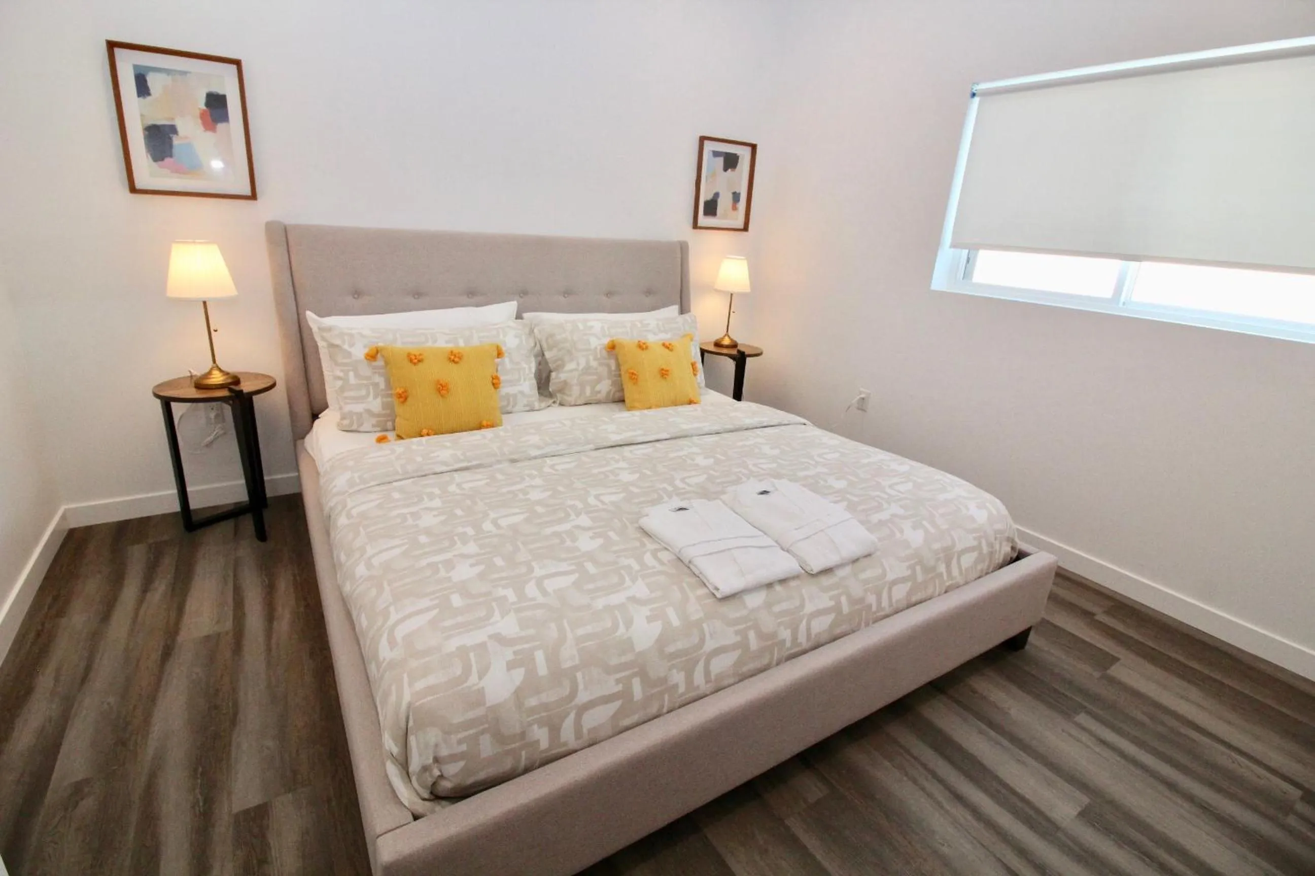 Bedroom, Bed in Los Angeles 3BR Villa Suites with Free Parking