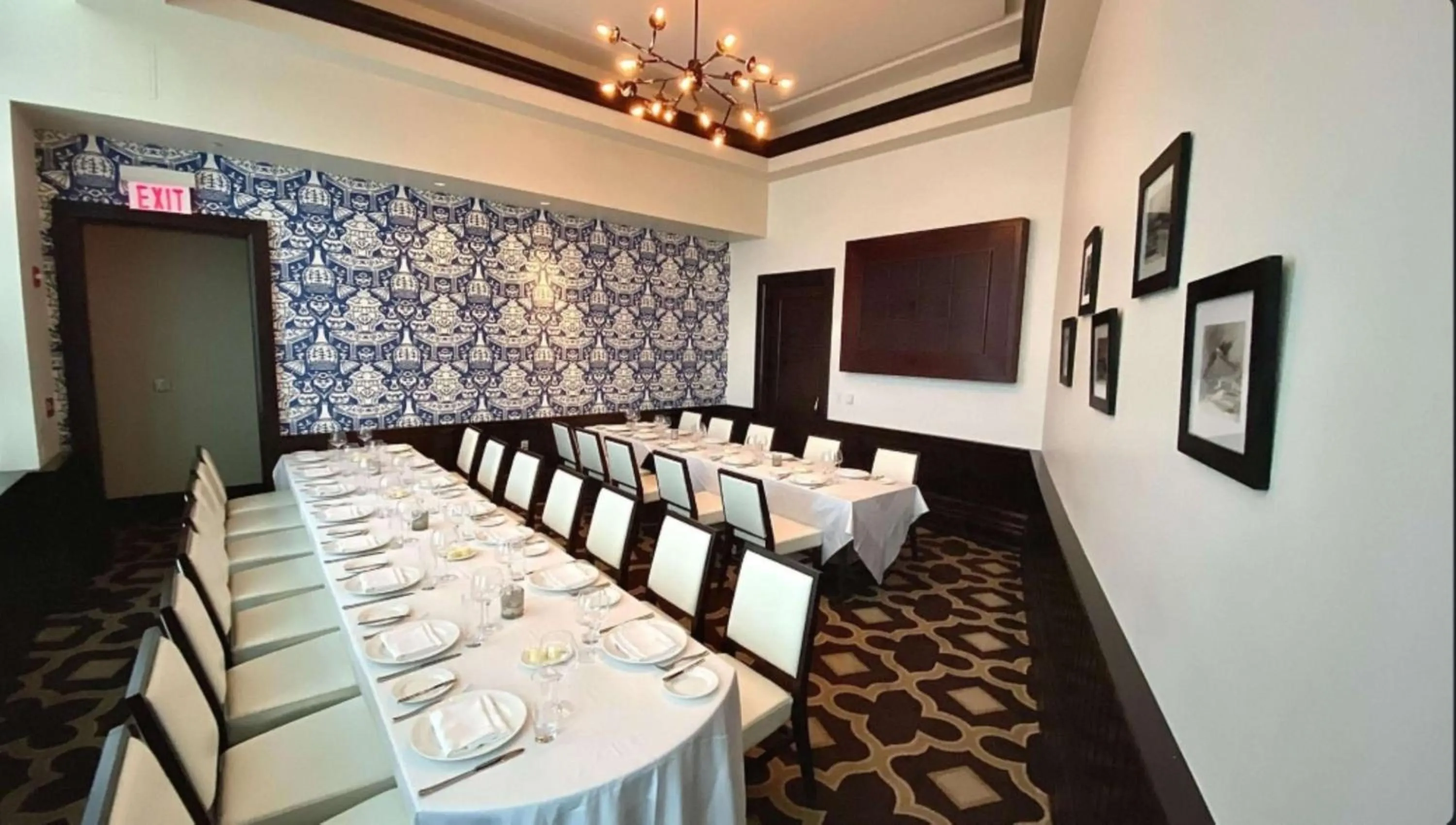 Meeting/conference room in The Diplomat Beach Resort Hollywood, Curio Collection by Hilton