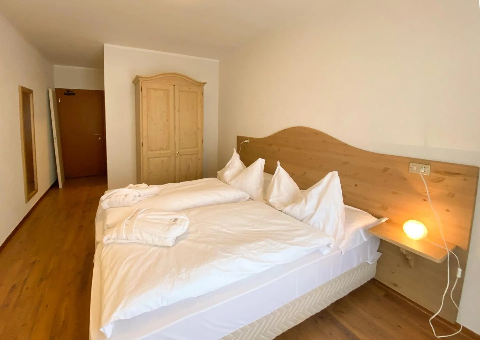 Bedroom, Bed in Hotel Villa Aurora