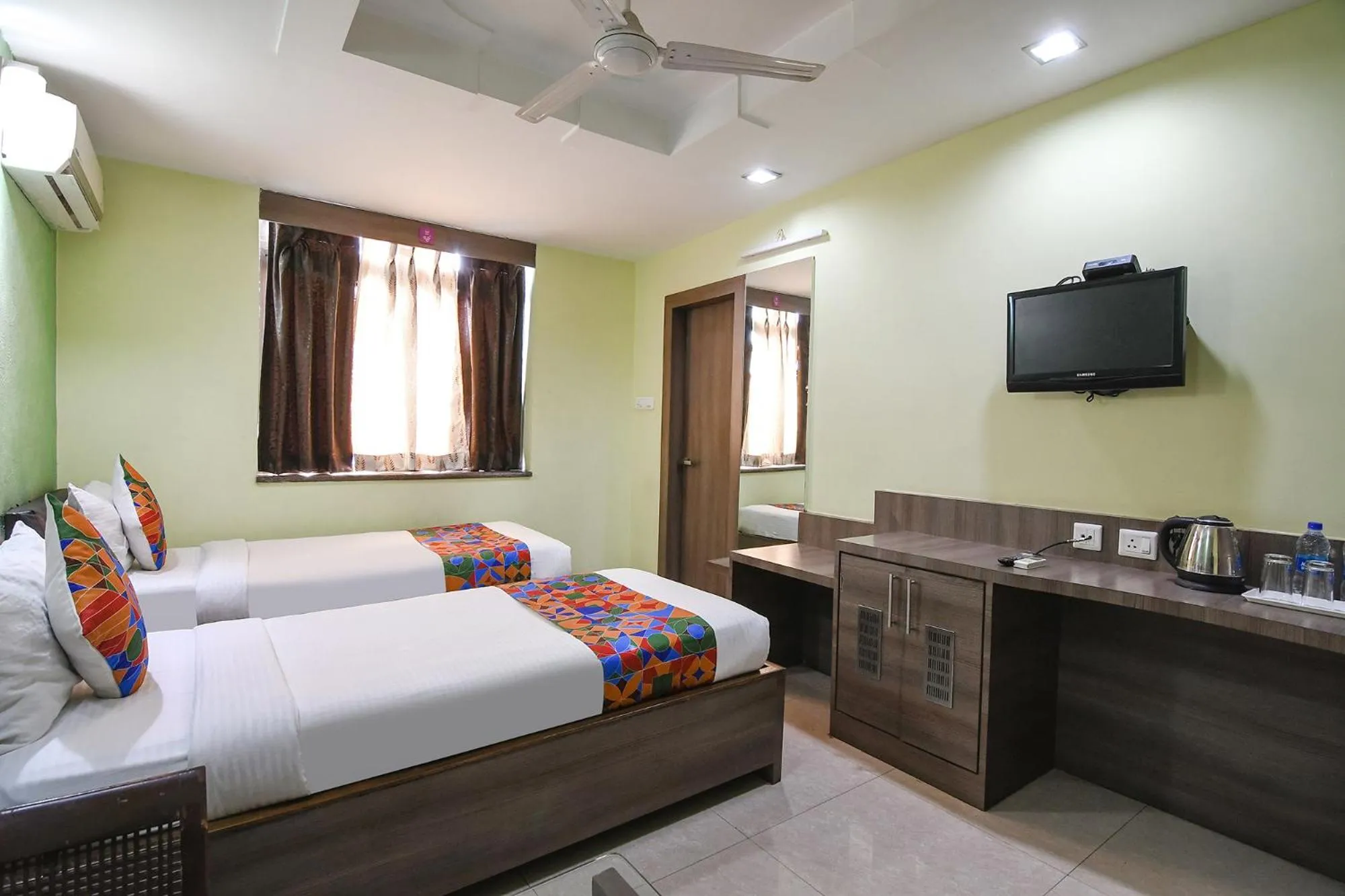 Bed in Via Raj Residency II