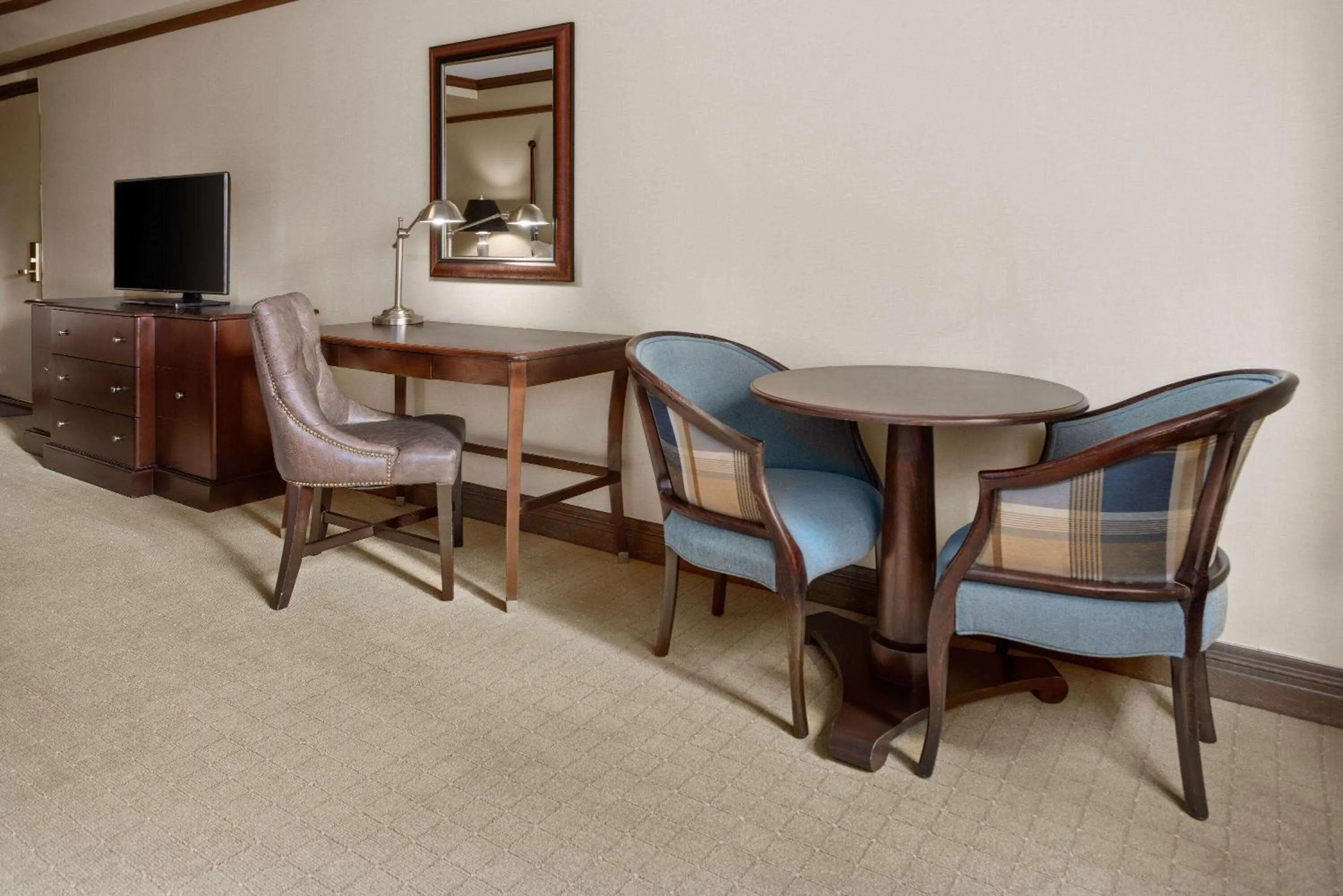 Photo of the whole room in The Blakely by LuxUrban