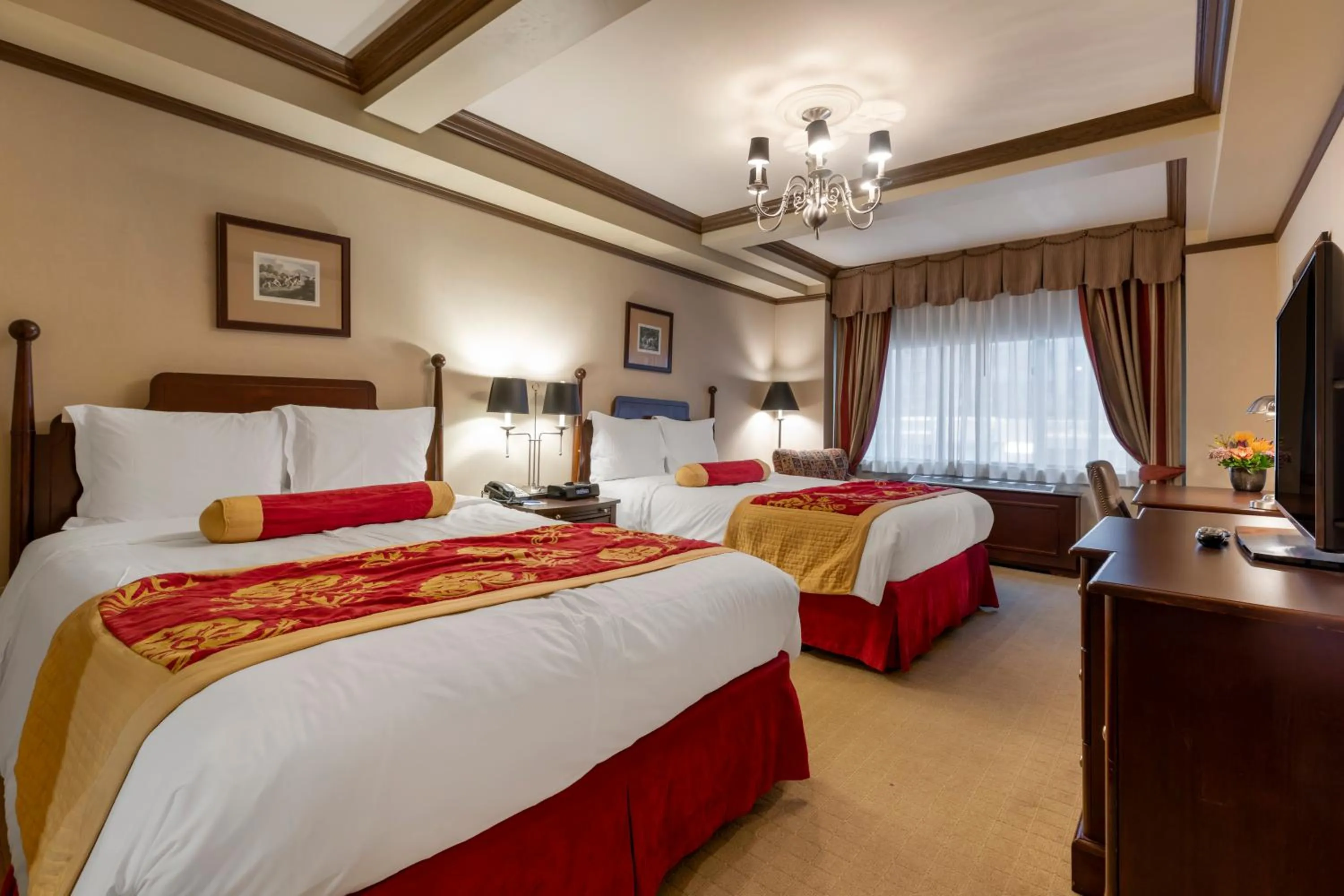 Bedroom in The Blakely by LuxUrban