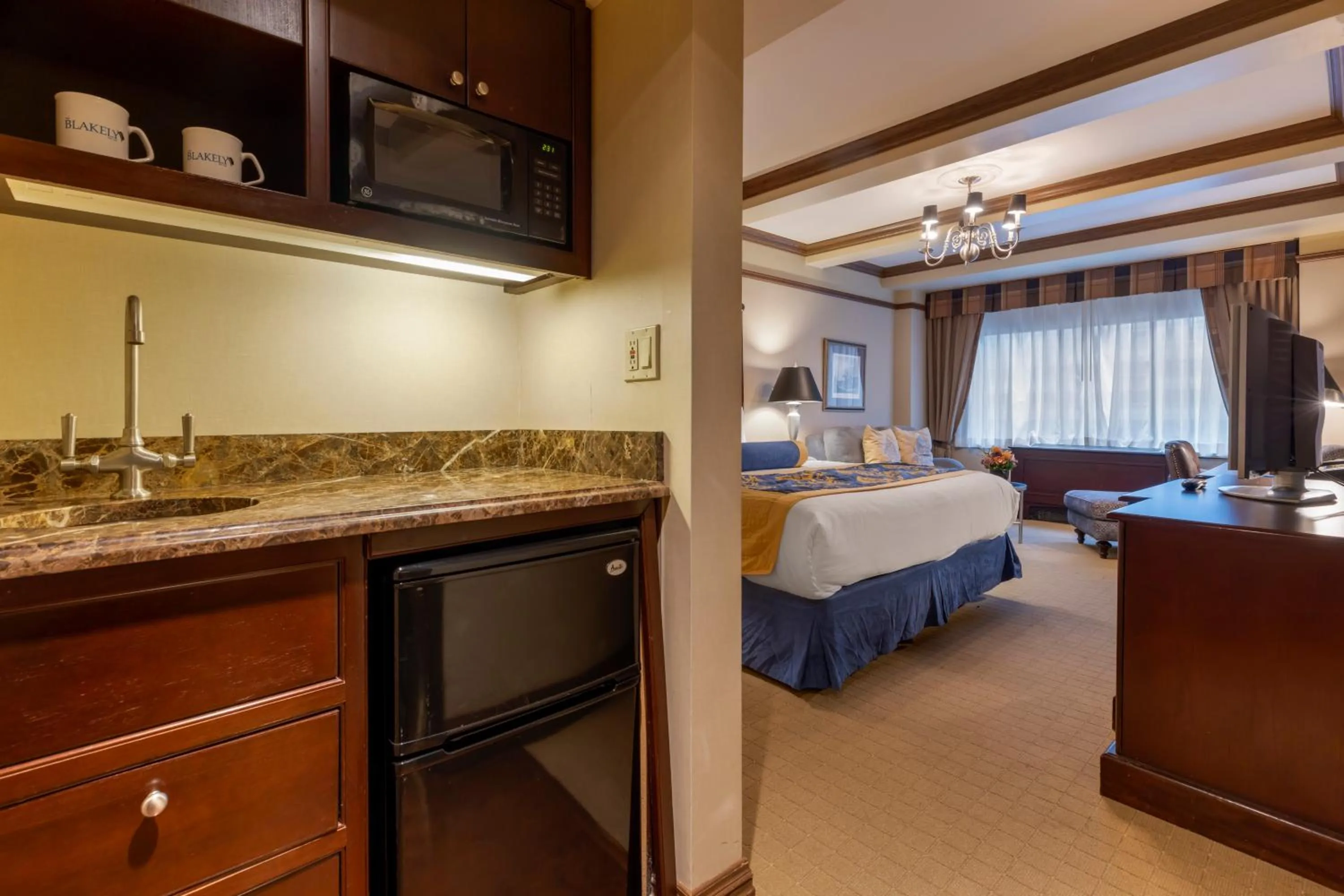 The Blakely by LuxUrban