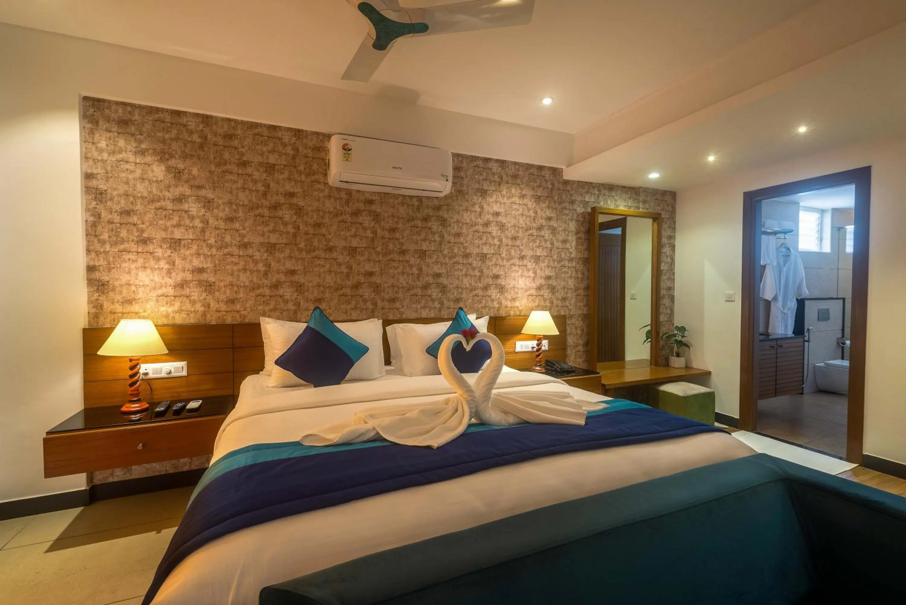 Bed in Royal Ace Boutique Hotel