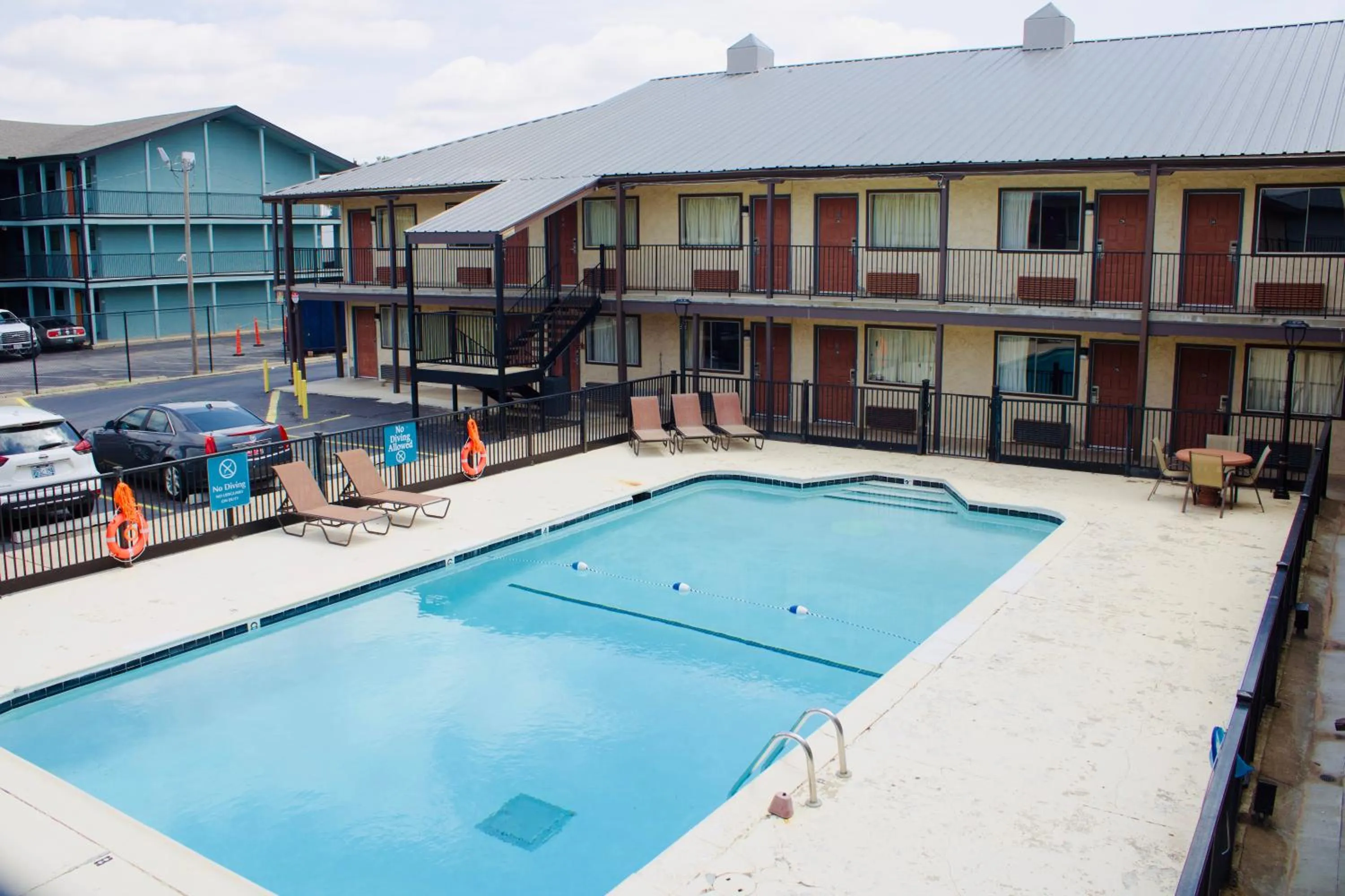 Pool view in Meridian Inn Oklahoma City Airport