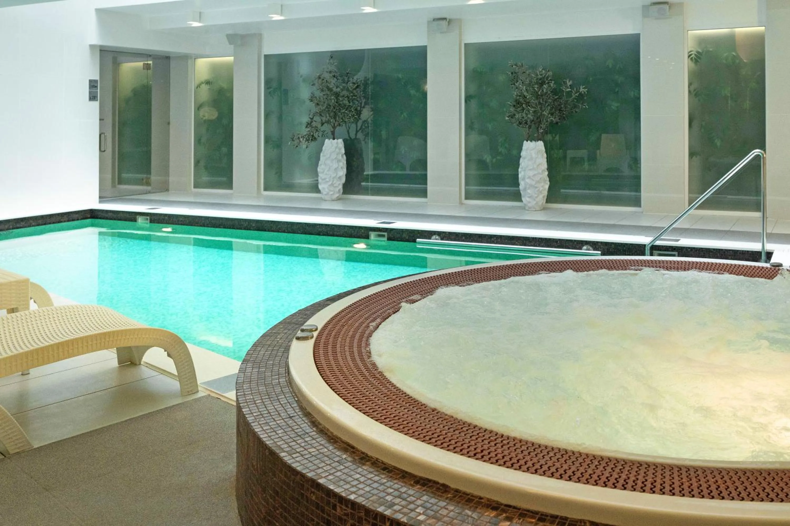 Hot Tub in Wellton Centrum Hotel & SPA