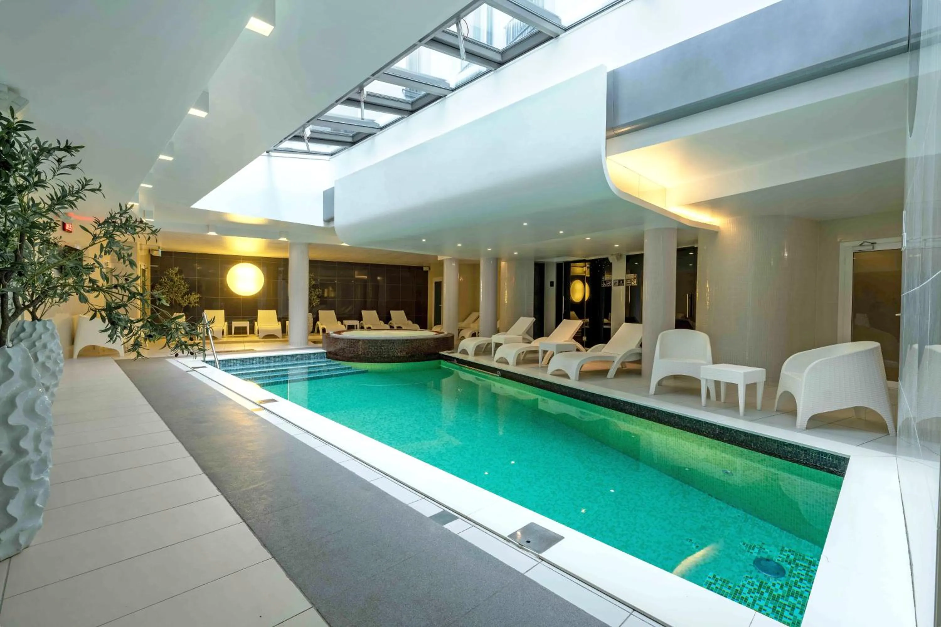 Swimming pool in Wellton Centrum Hotel & SPA