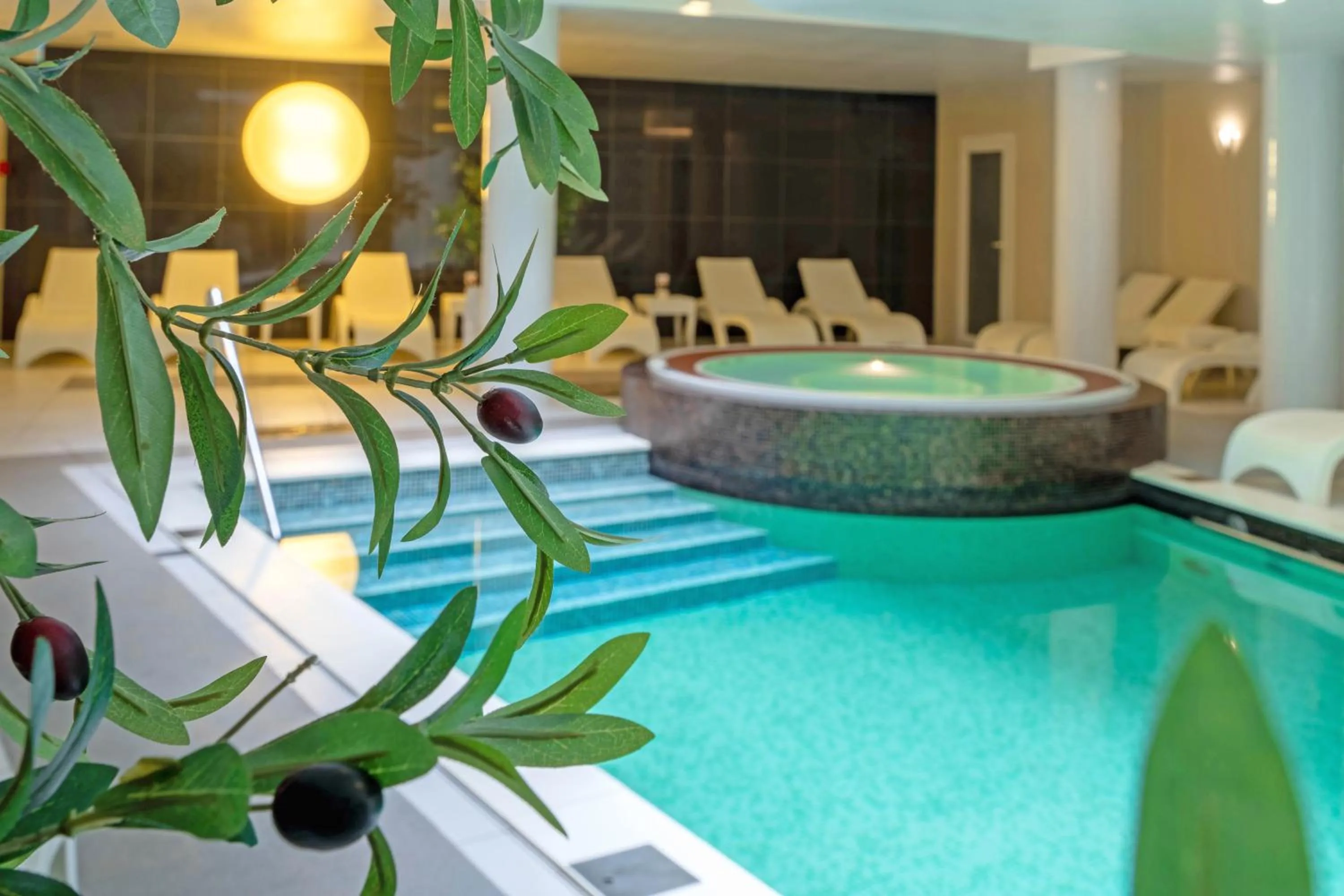 Swimming pool in Wellton Centrum Hotel & SPA