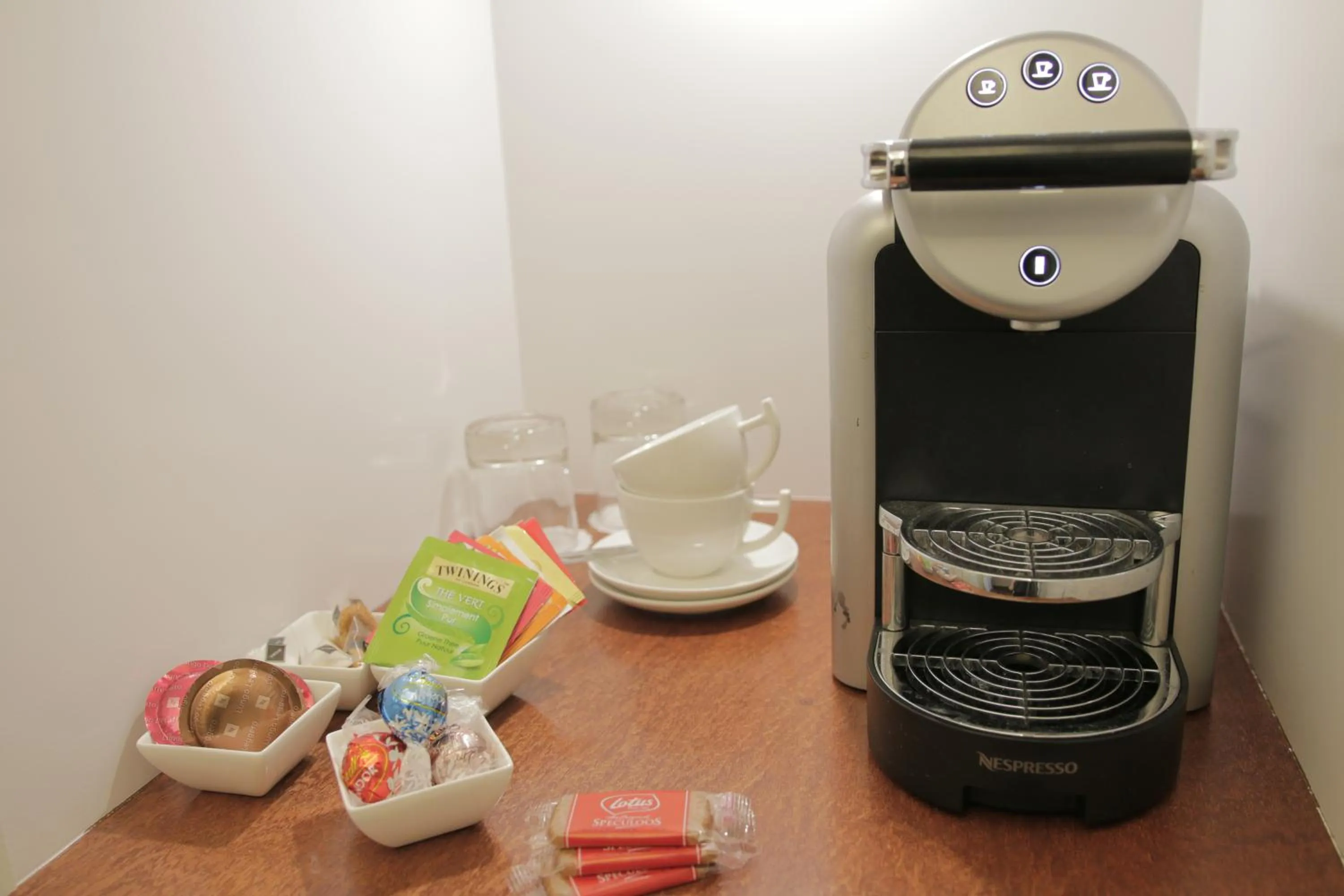 Coffee/tea facilities in Art de Sejour - B&B