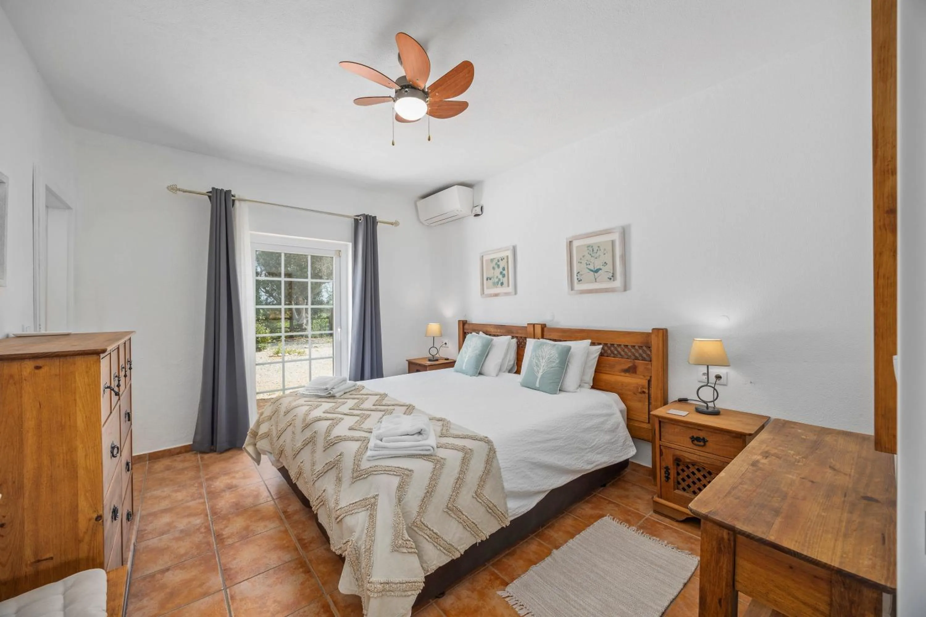 Bed in Casa Jardim Oasis