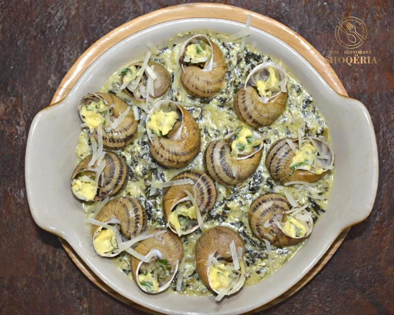 Restaurant/places to eat in Hotel Villa Fernando Tirana