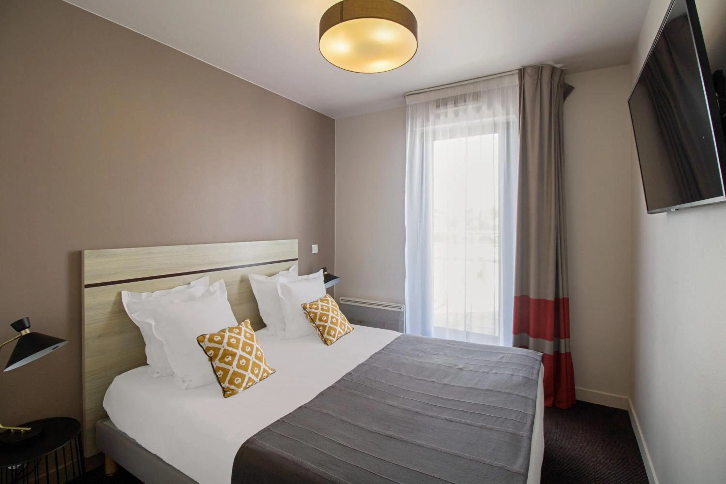 Bedroom, Bed in Appart’City Confort Paris Villejuif