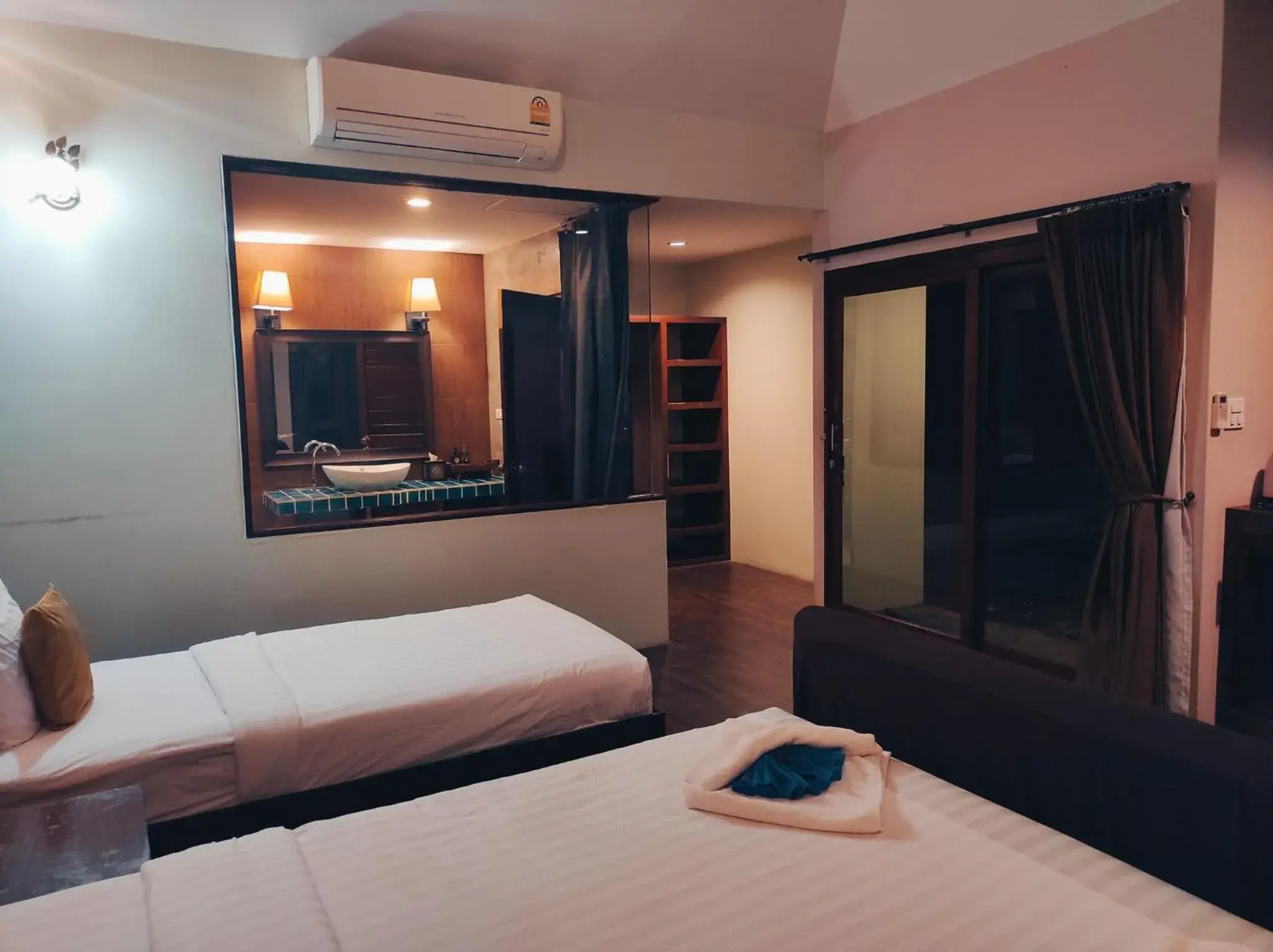 Superior Twin Room in Foresto Sukhothai Guesthome Superior Twin Room in Foresto Sukhothai Guesthome