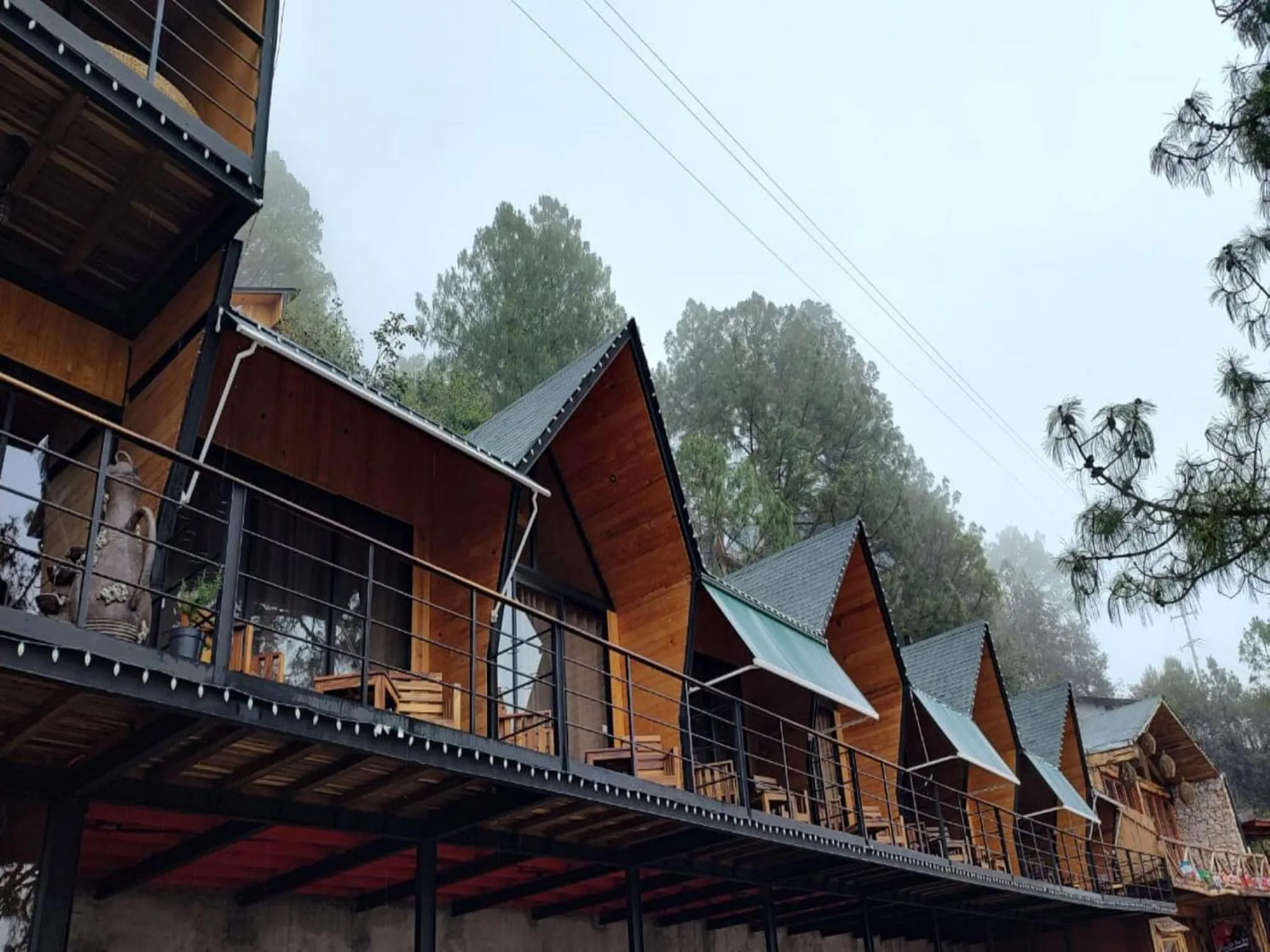 Alto de la Sierra by Rotamundos