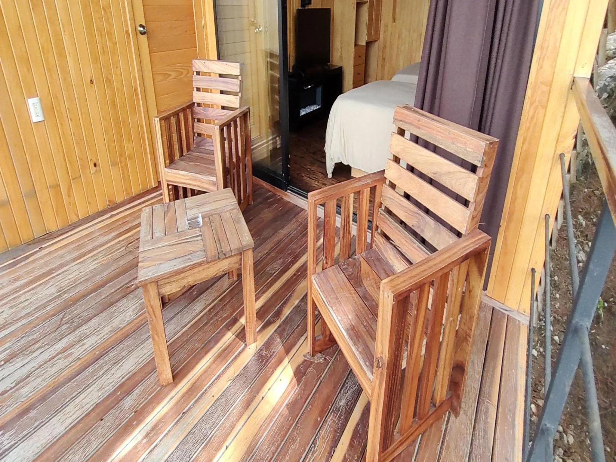 Alto de la Sierra by Rotamundos