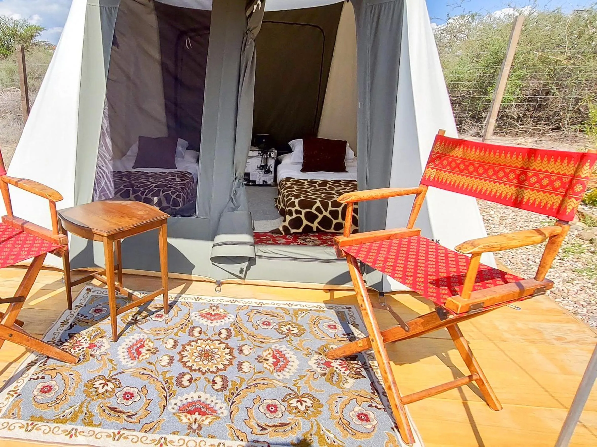 Seating area in ZenZontle GlampingSMA