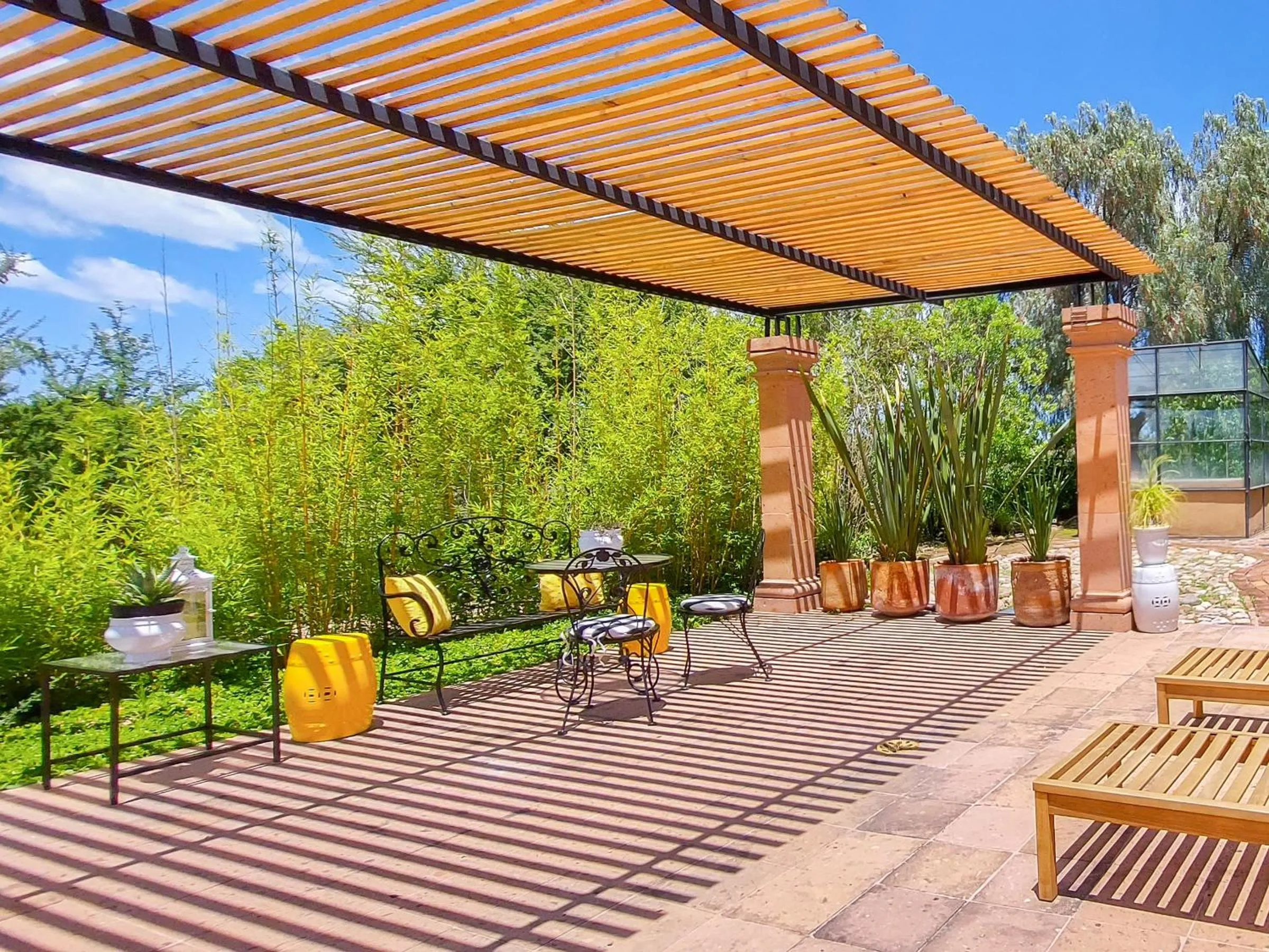 Patio in ZenZontle GlampingSMA