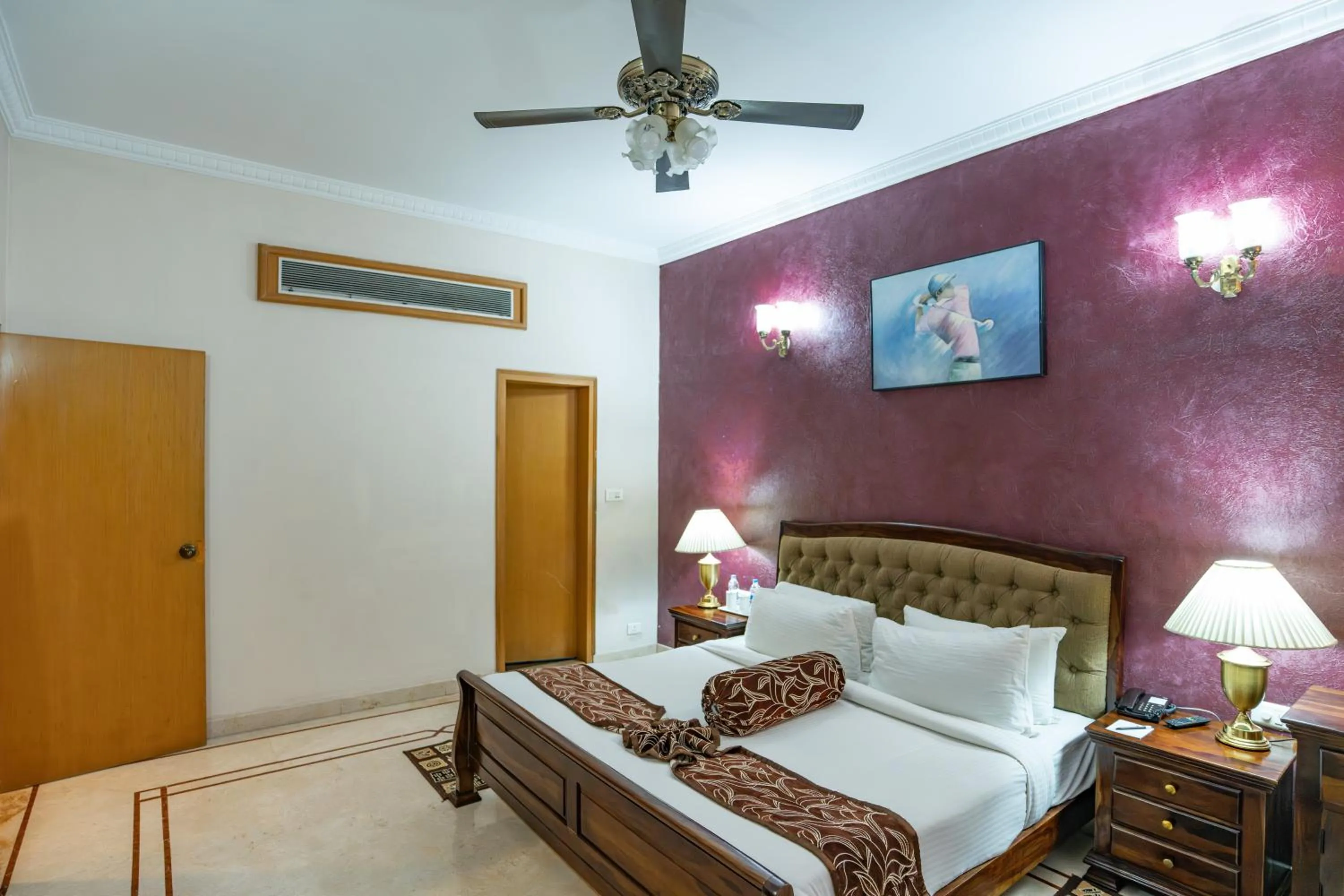 Bedroom, Bed in Eagleton The Golf Resort