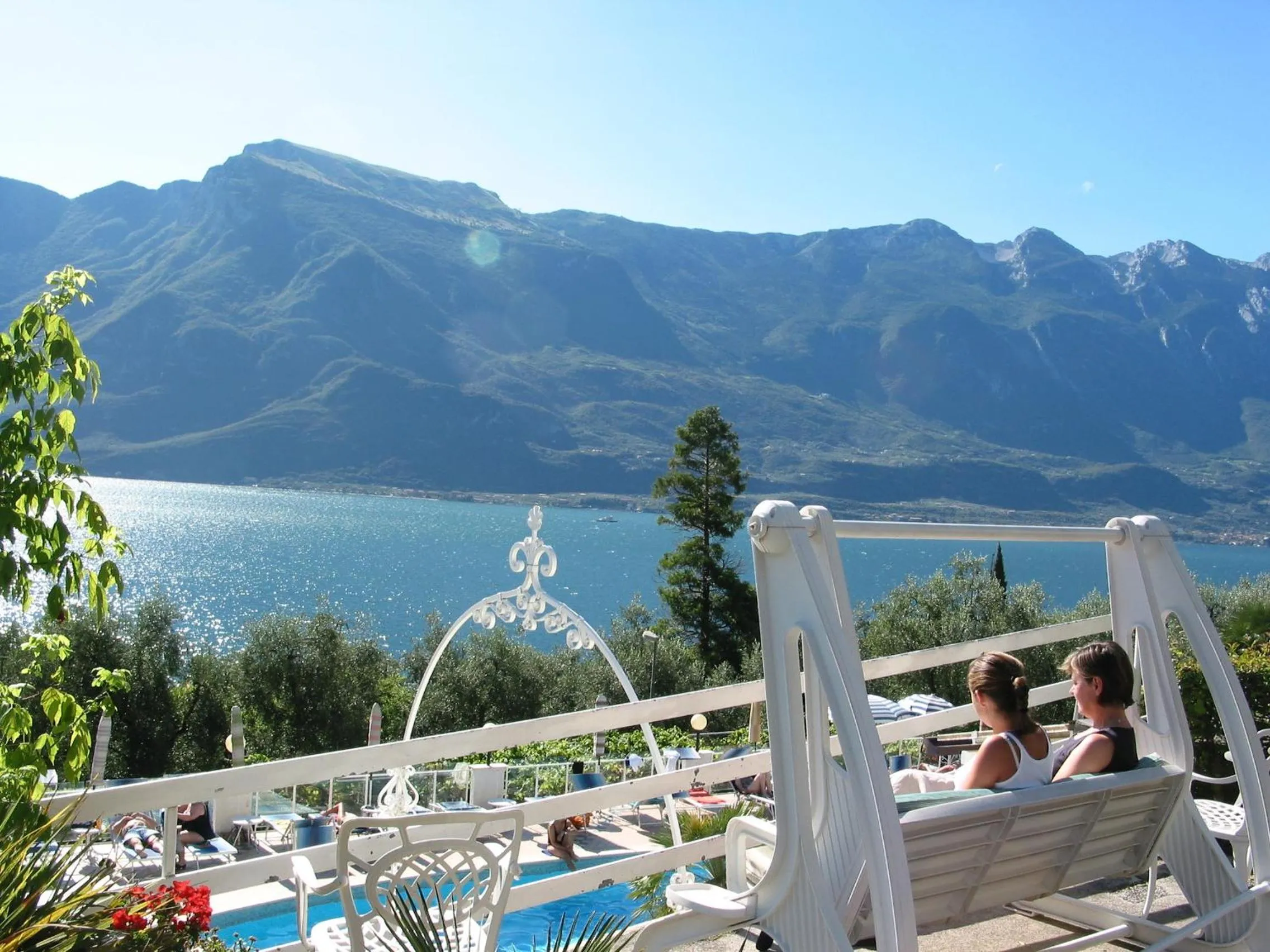 Lake view in Hotel Riviera Panoramic Green Resort