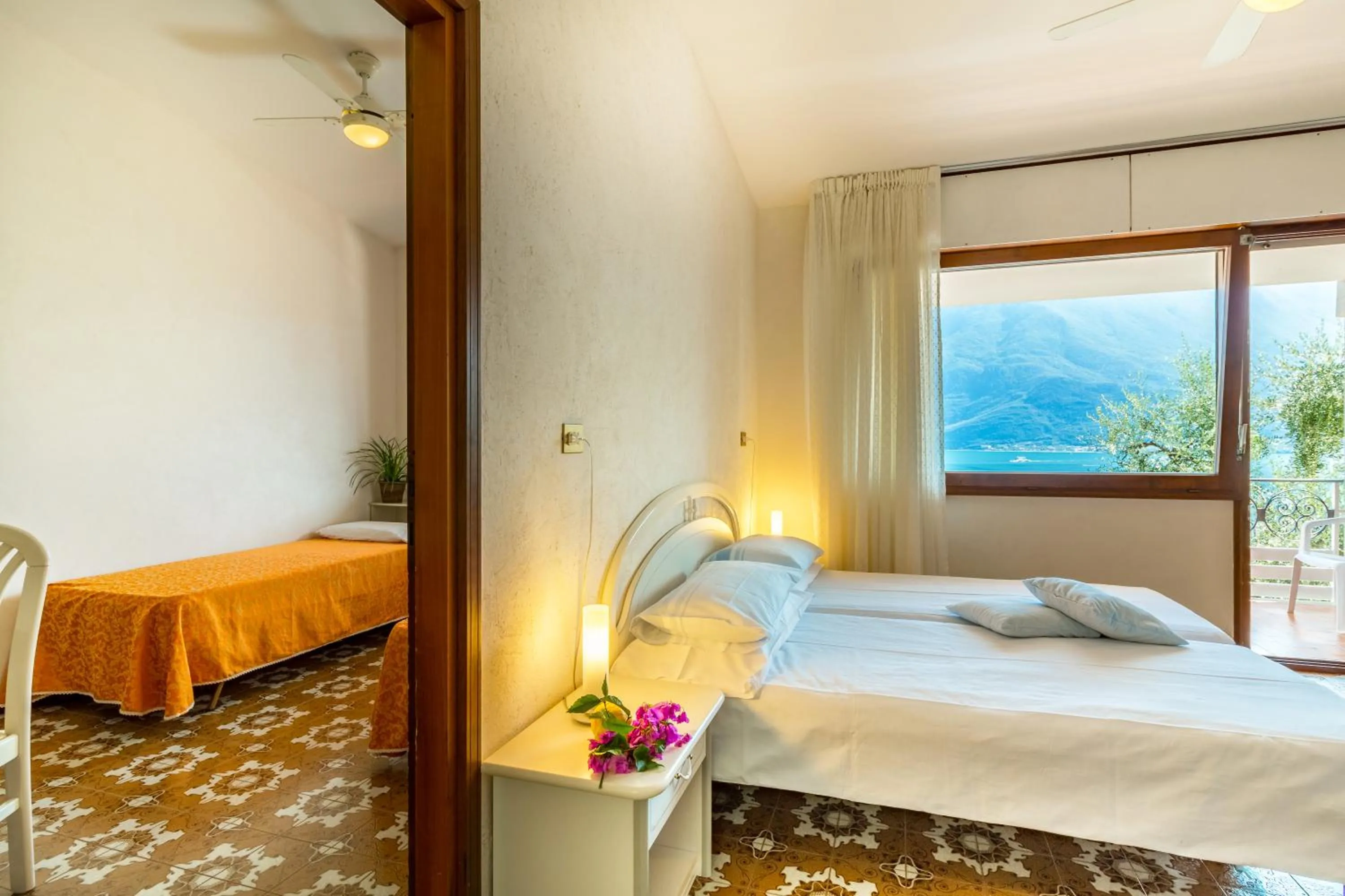 Bed in Hotel Riviera Panoramic Green Resort