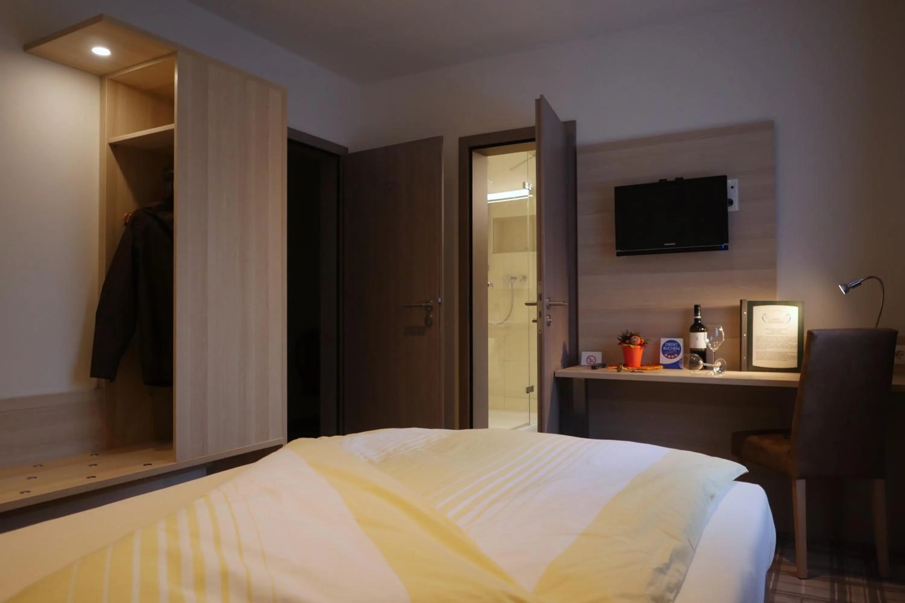 Bed in Gasthof Vossbur