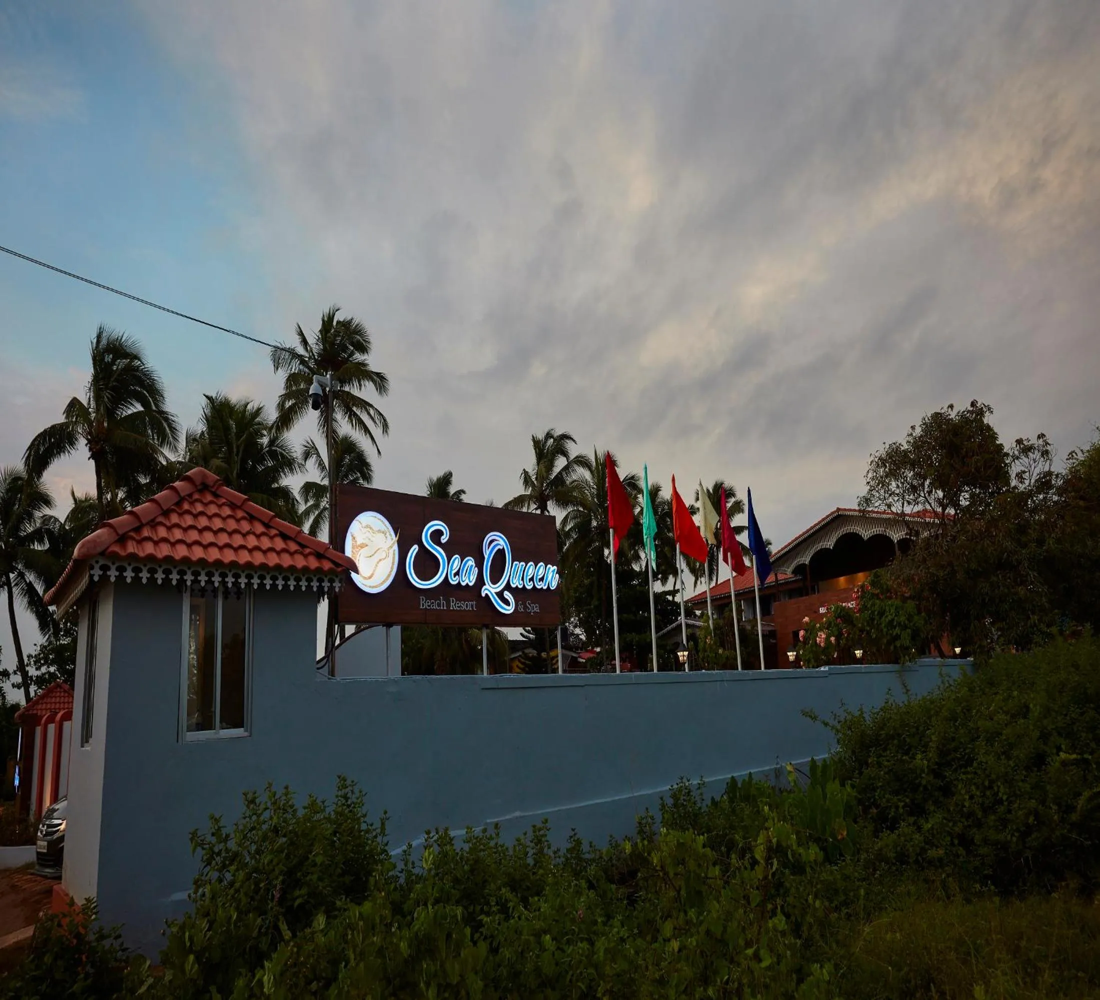 Facade/entrance in Sea Queen Beach Resort & Spa