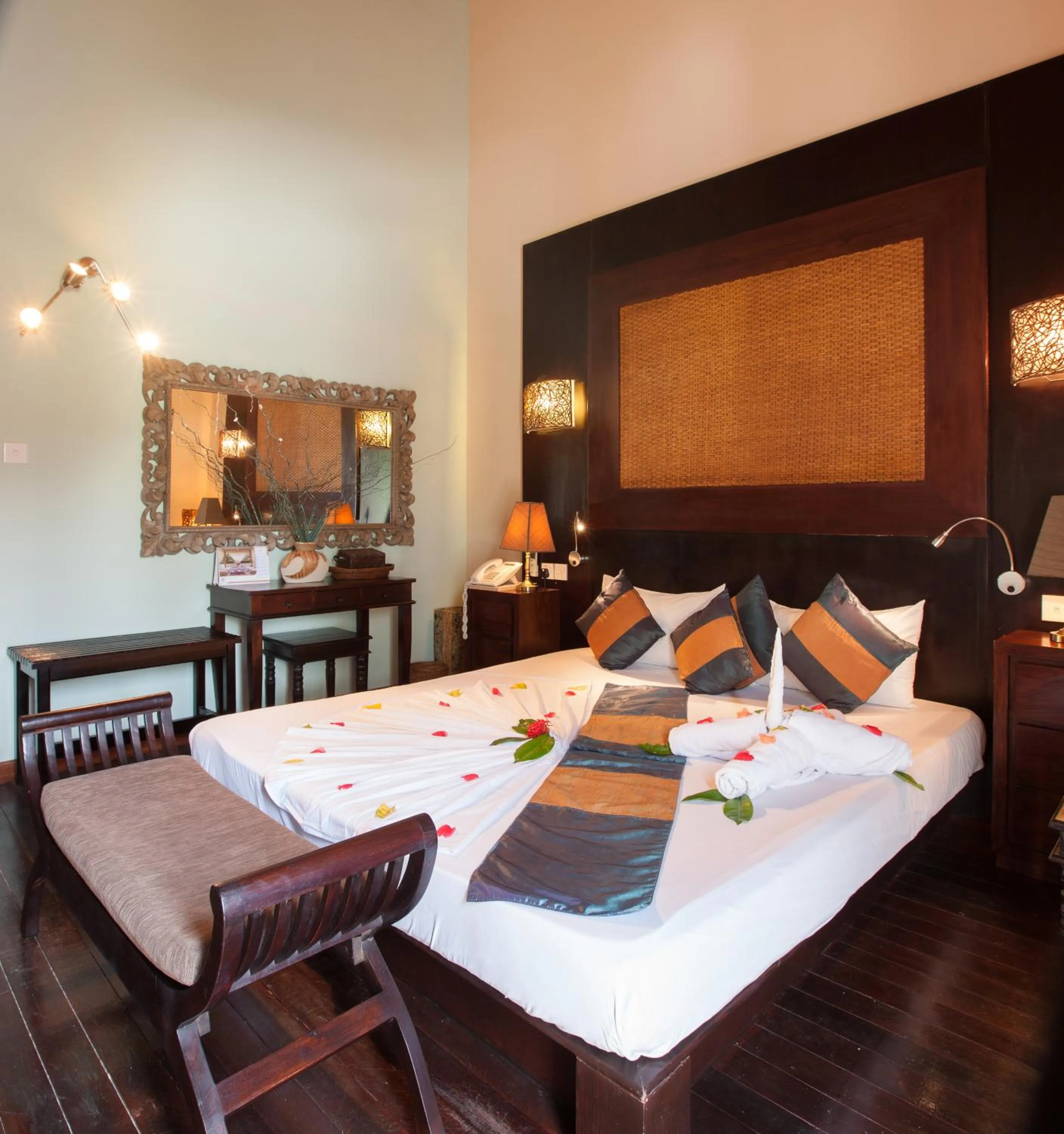 Bedroom, Bed in Le Relax Beach House