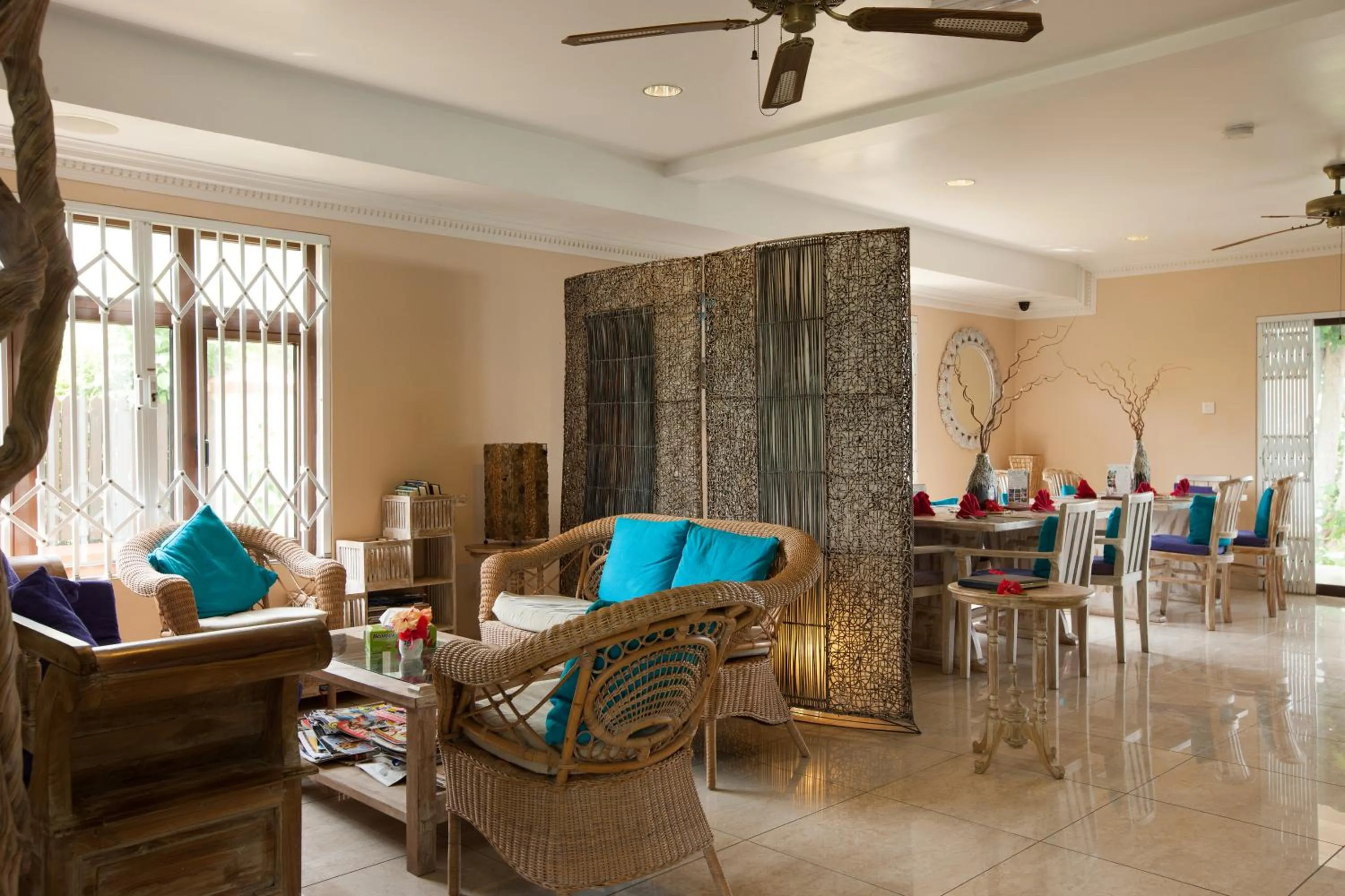 Seating area in Le Relax Beach House