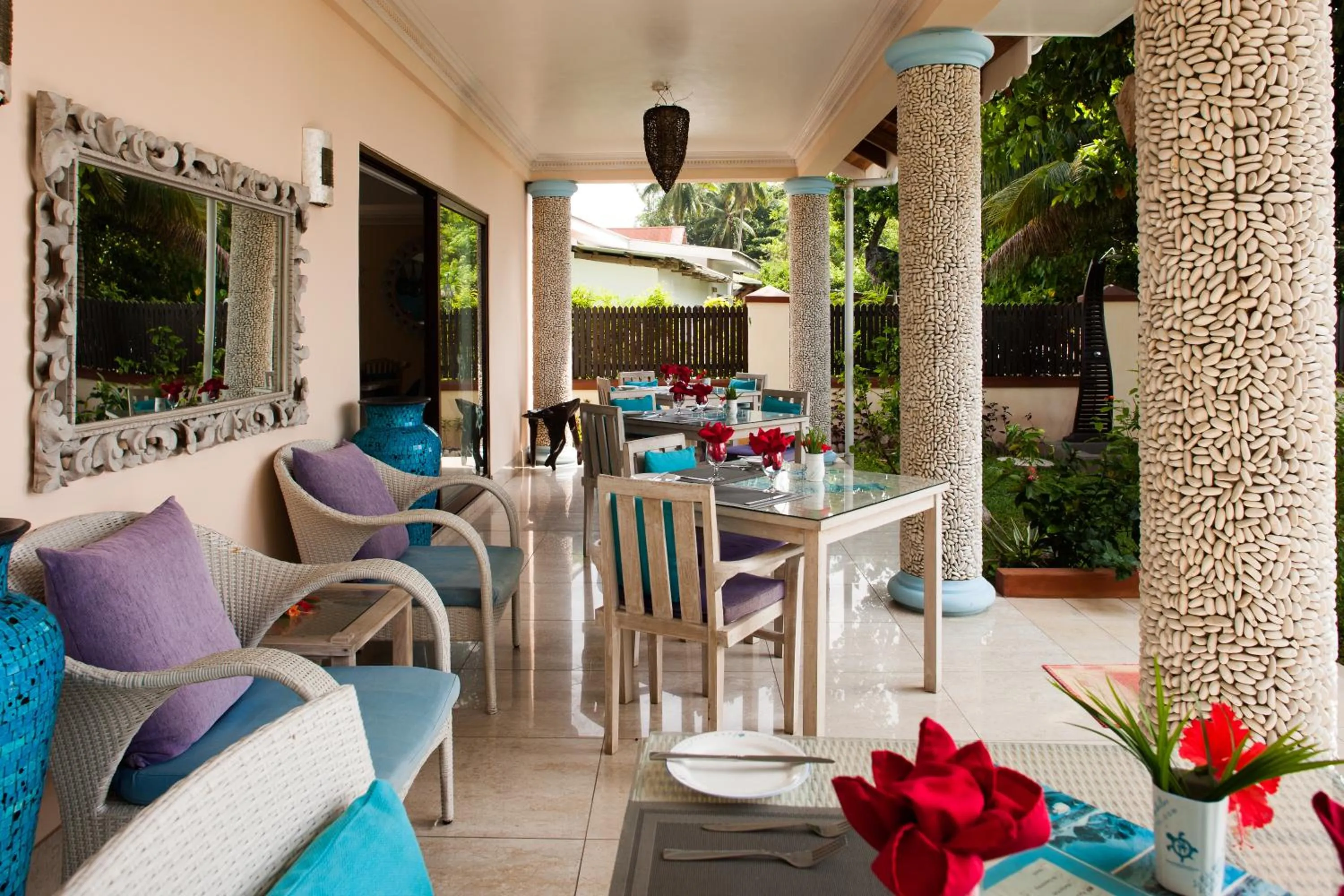 Dining area in Le Relax Beach House