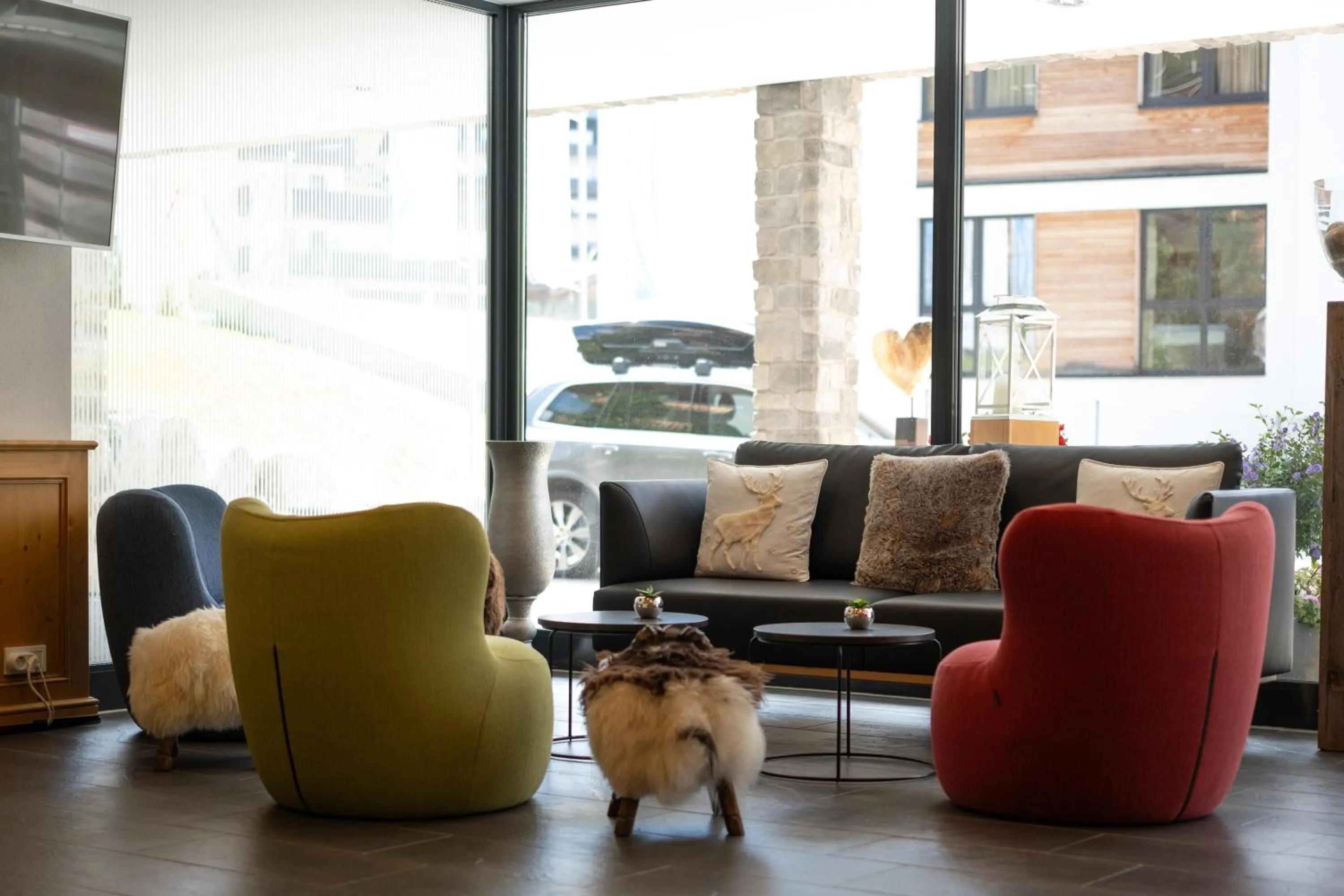 Lobby or reception in AlpinLodges Kühtai