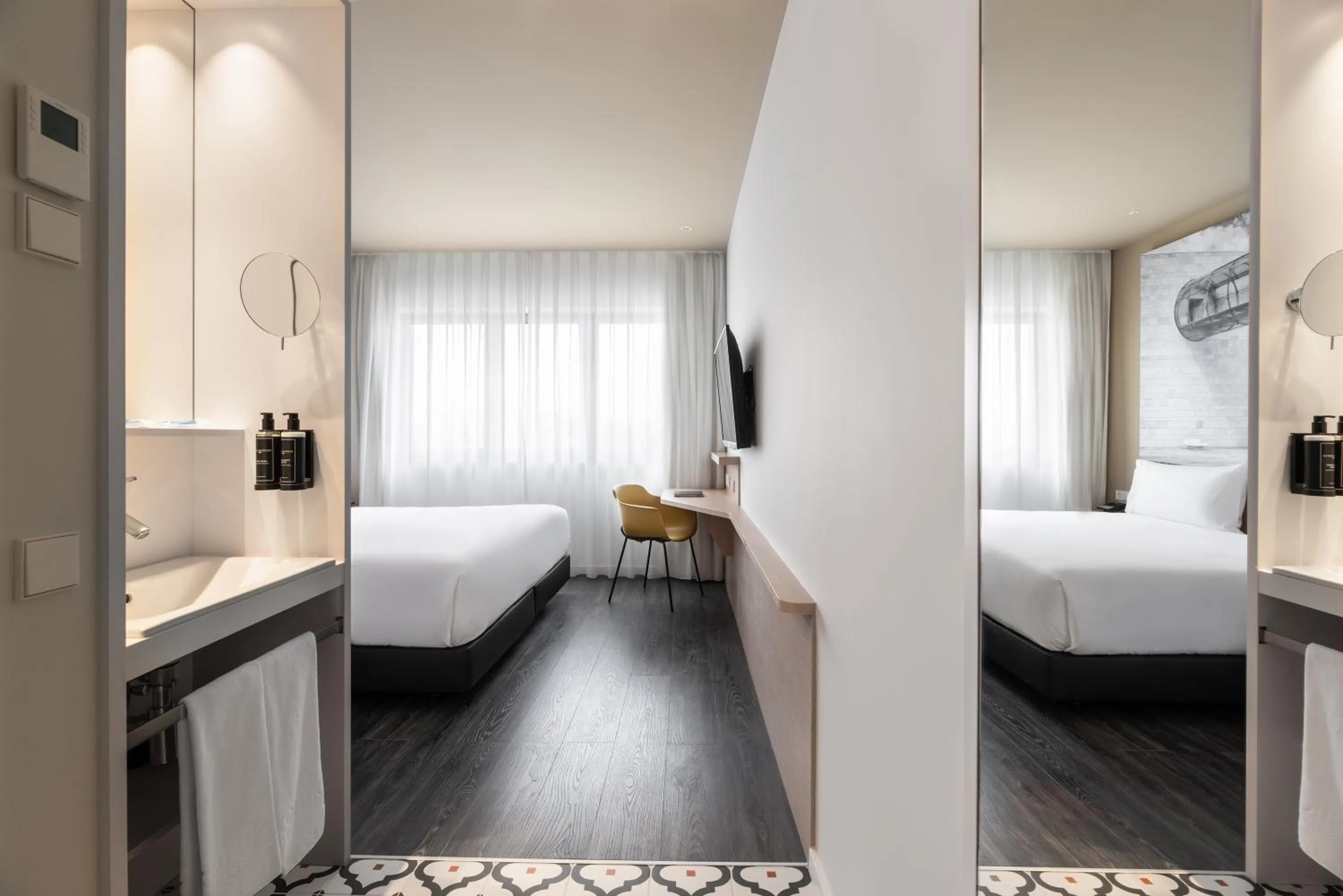 Bedroom, Bed in Ikonik Lisboa