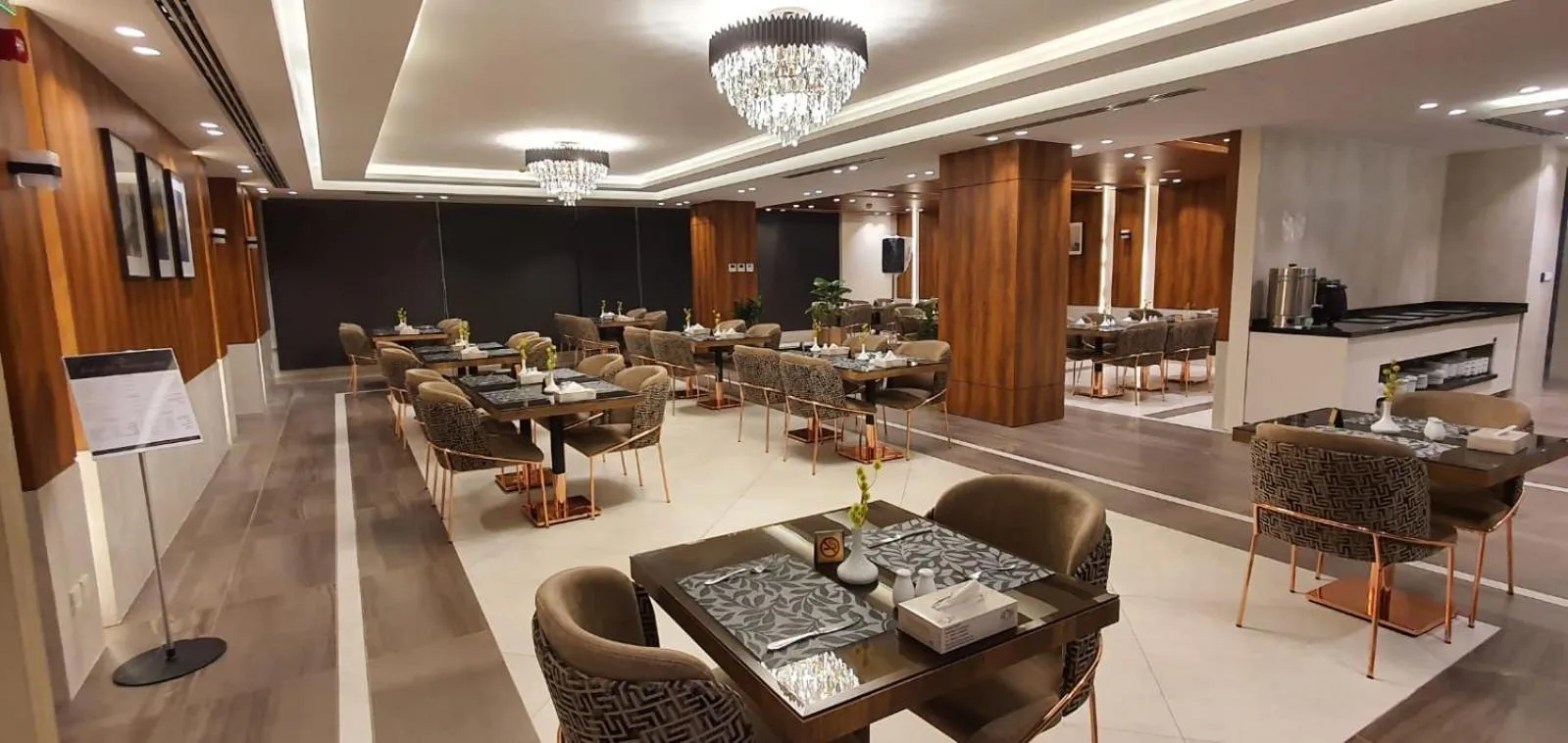 Restaurant/places to eat in Lilac Hotel - Amman