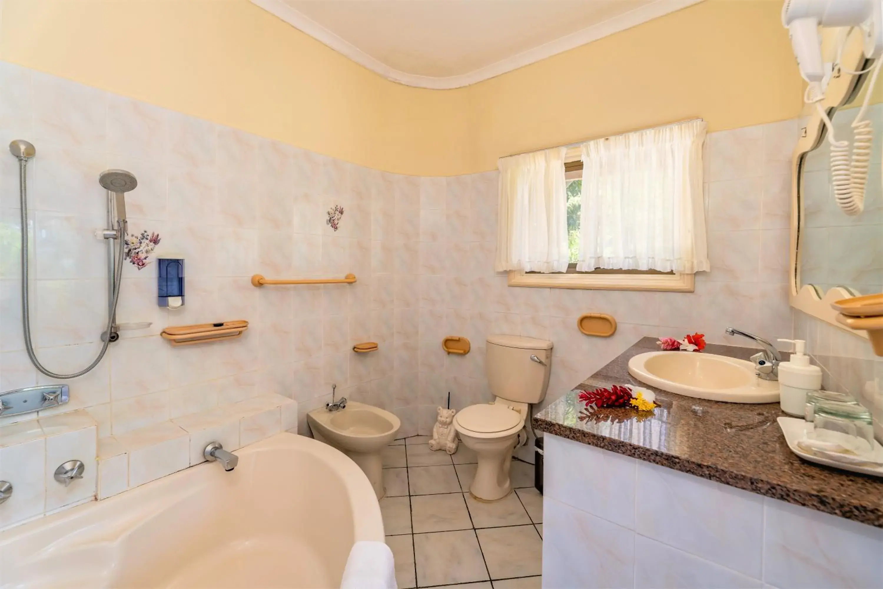 Superior Room - single occupancy in Carana Hilltop Villa Seychelles Superior Room - single occupancy in Carana Hilltop Villa Seychelles