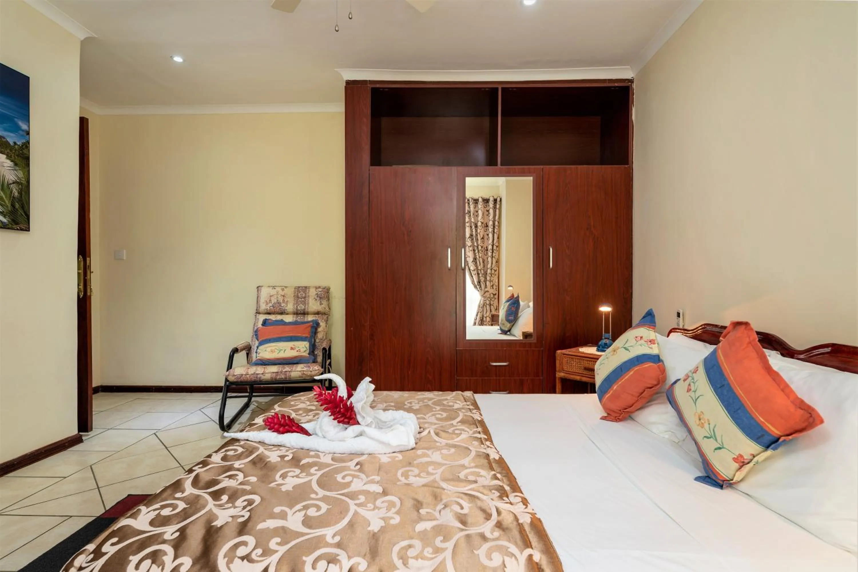 Bed in Carana Hilltop Villa Seychelles