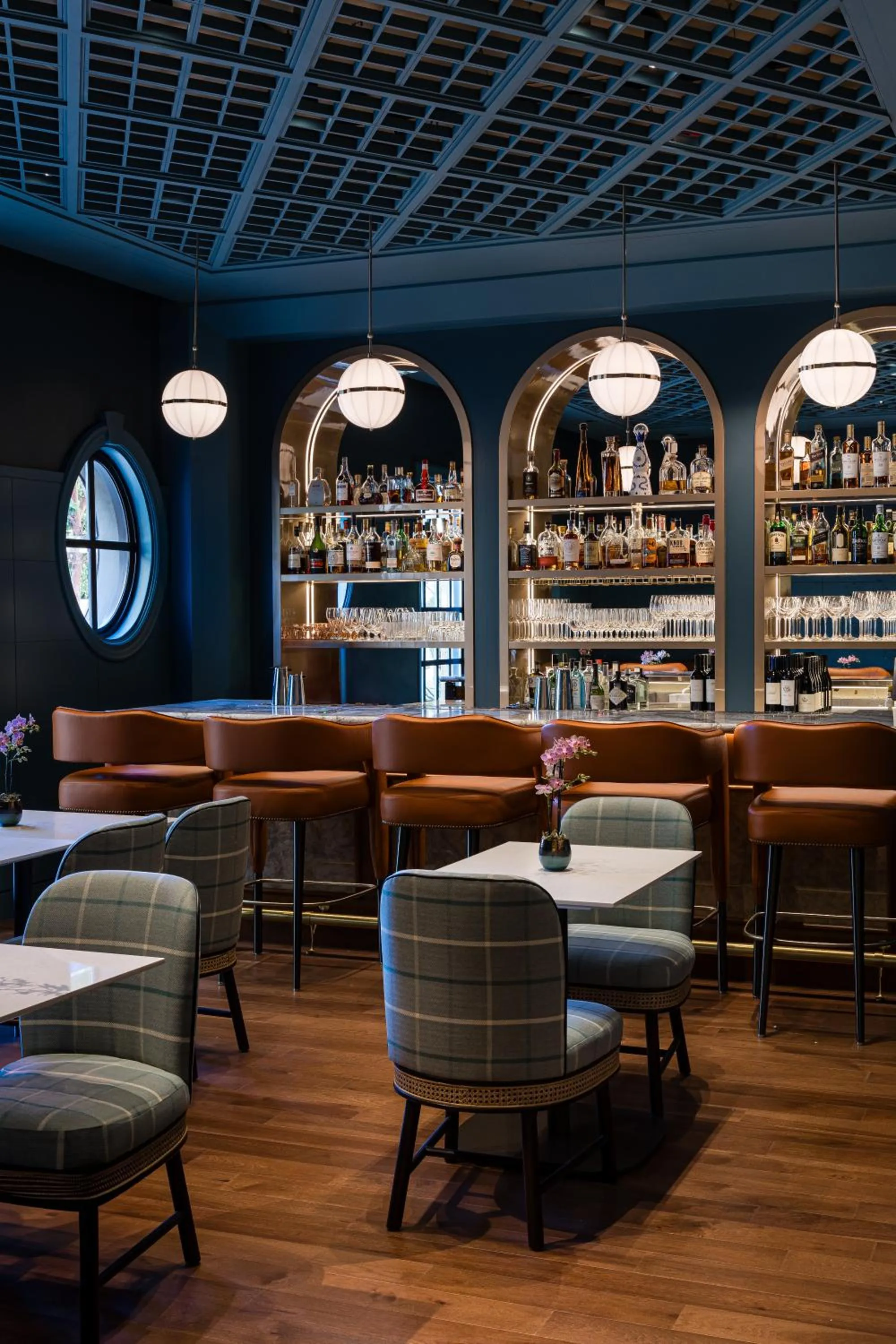 Lounge or bar in Taj Campton Place