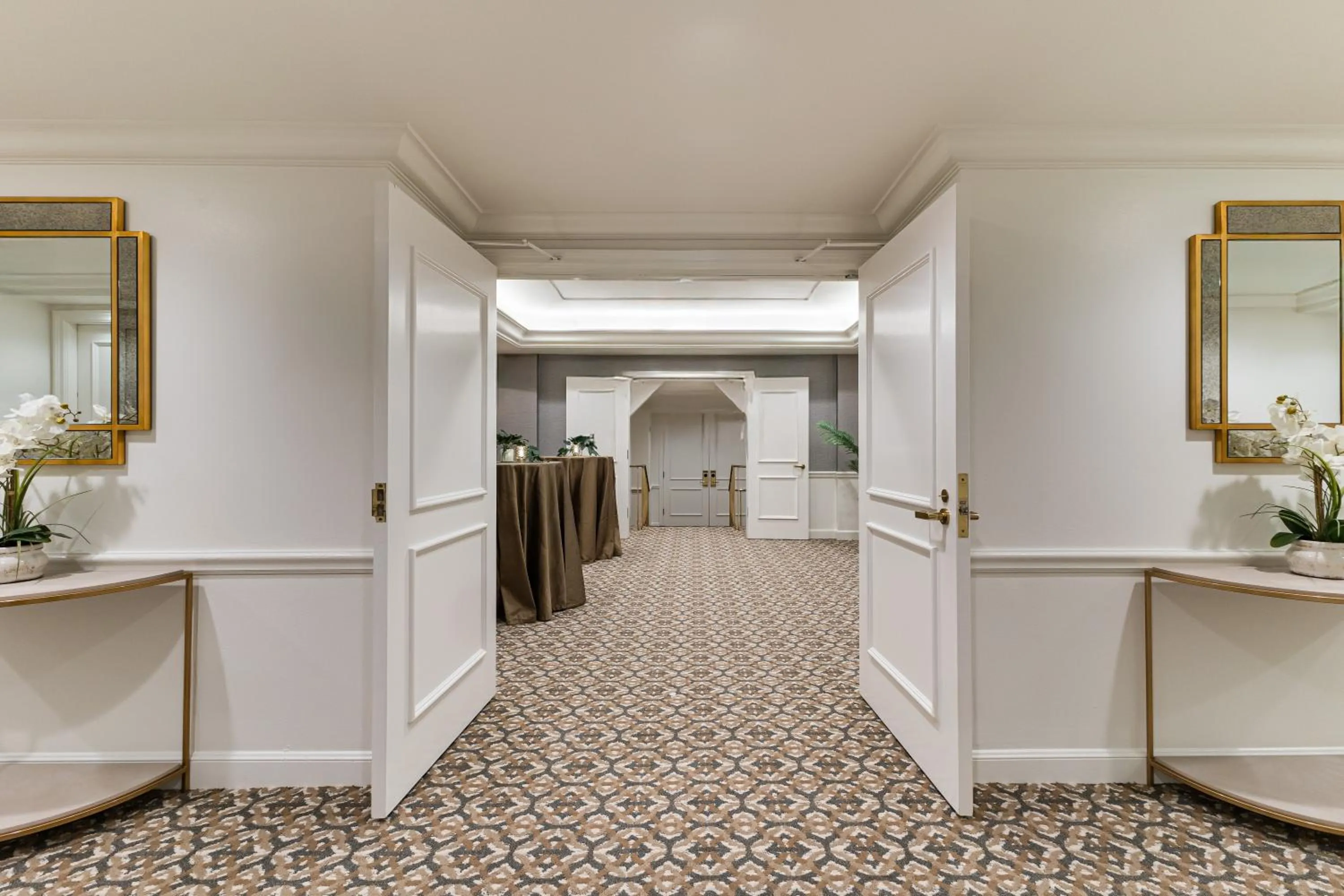 Banquet/Function facilities in Taj Campton Place