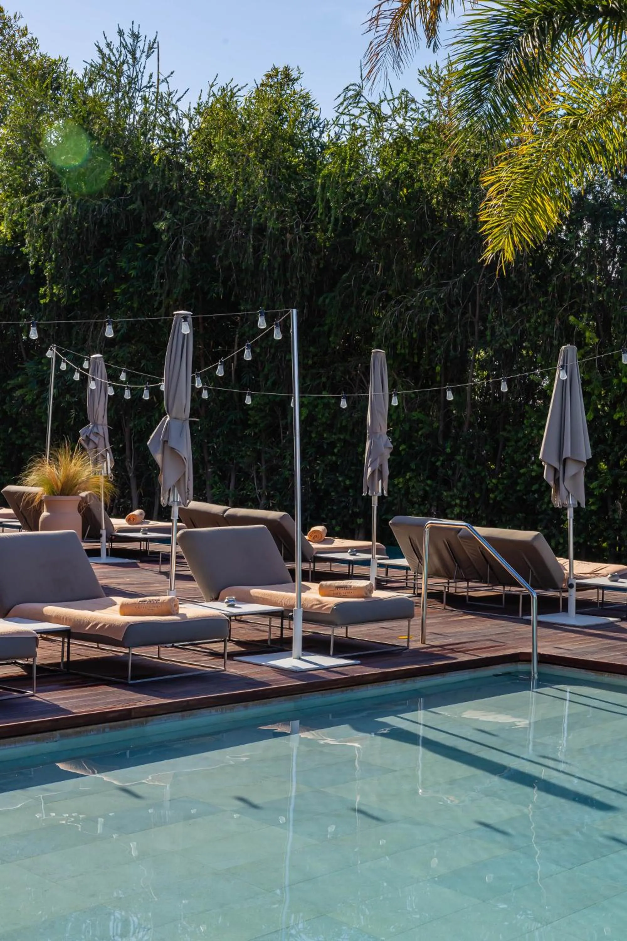 Swimming pool in Hotel Sahrai