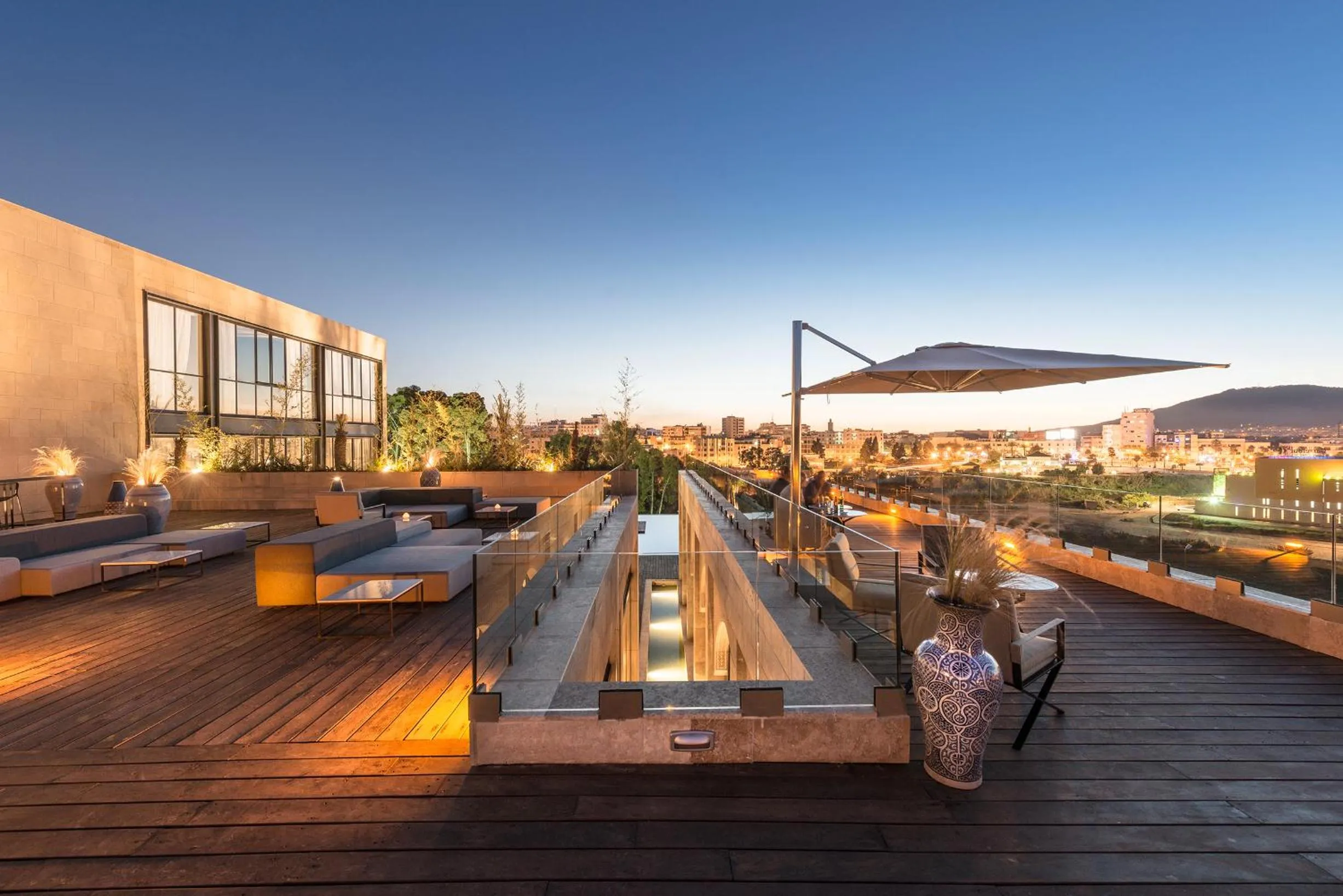 Lounge or bar in Hotel Sahrai