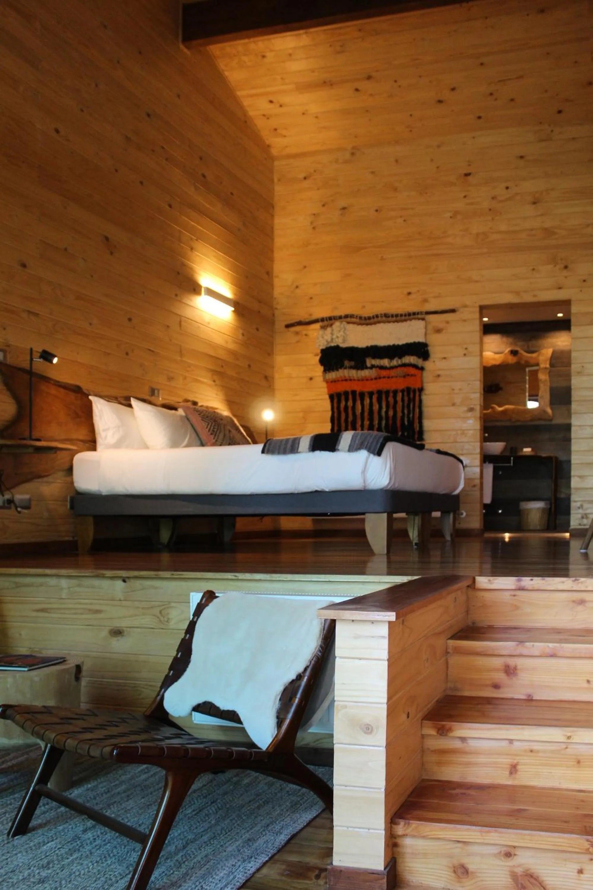 Photo of the whole room, Bed in NI-NEWEN Hotel & Lodge