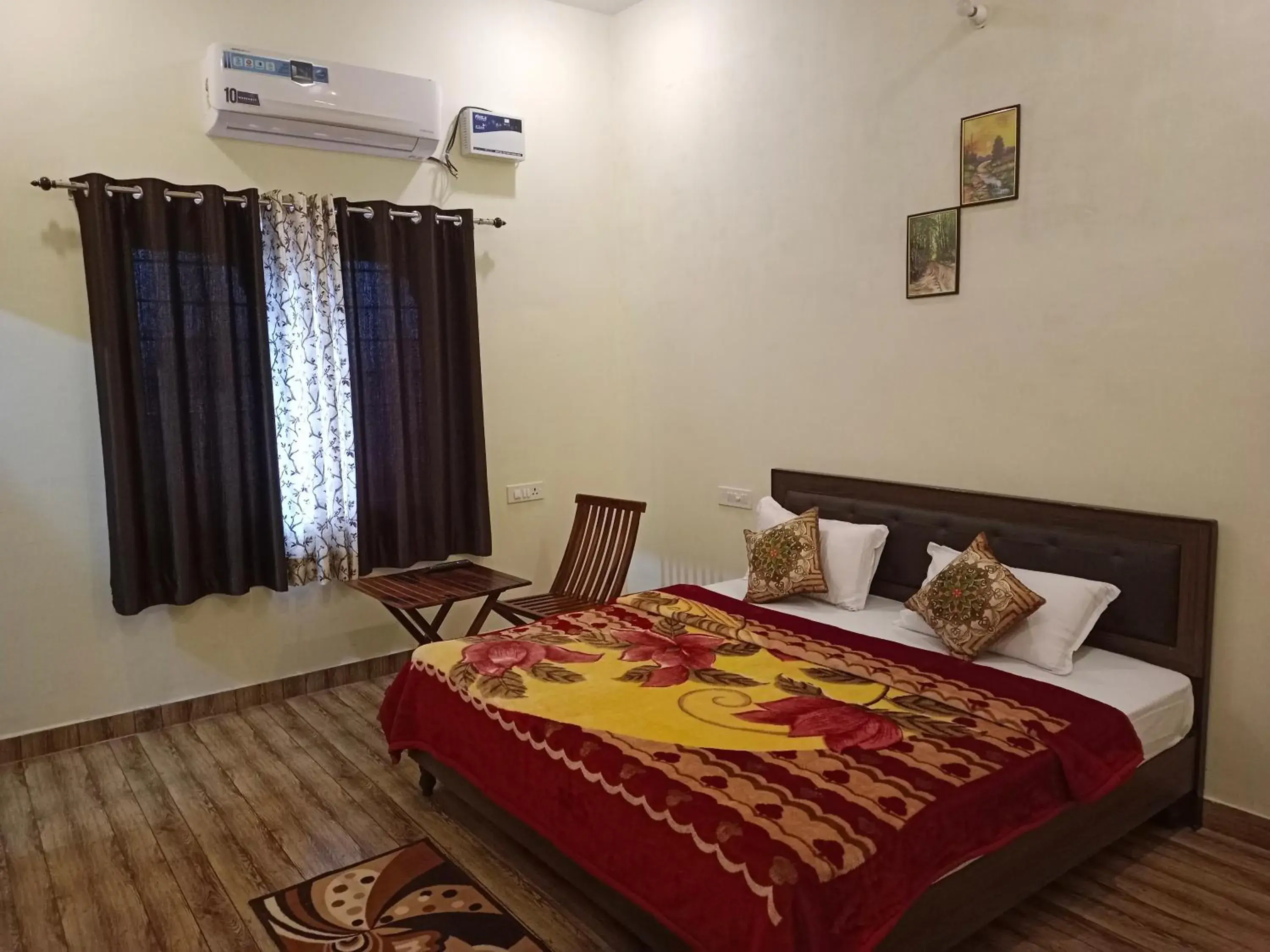 Deluxe Room in The Vantage Haveli Deluxe Room in The Vantage Haveli