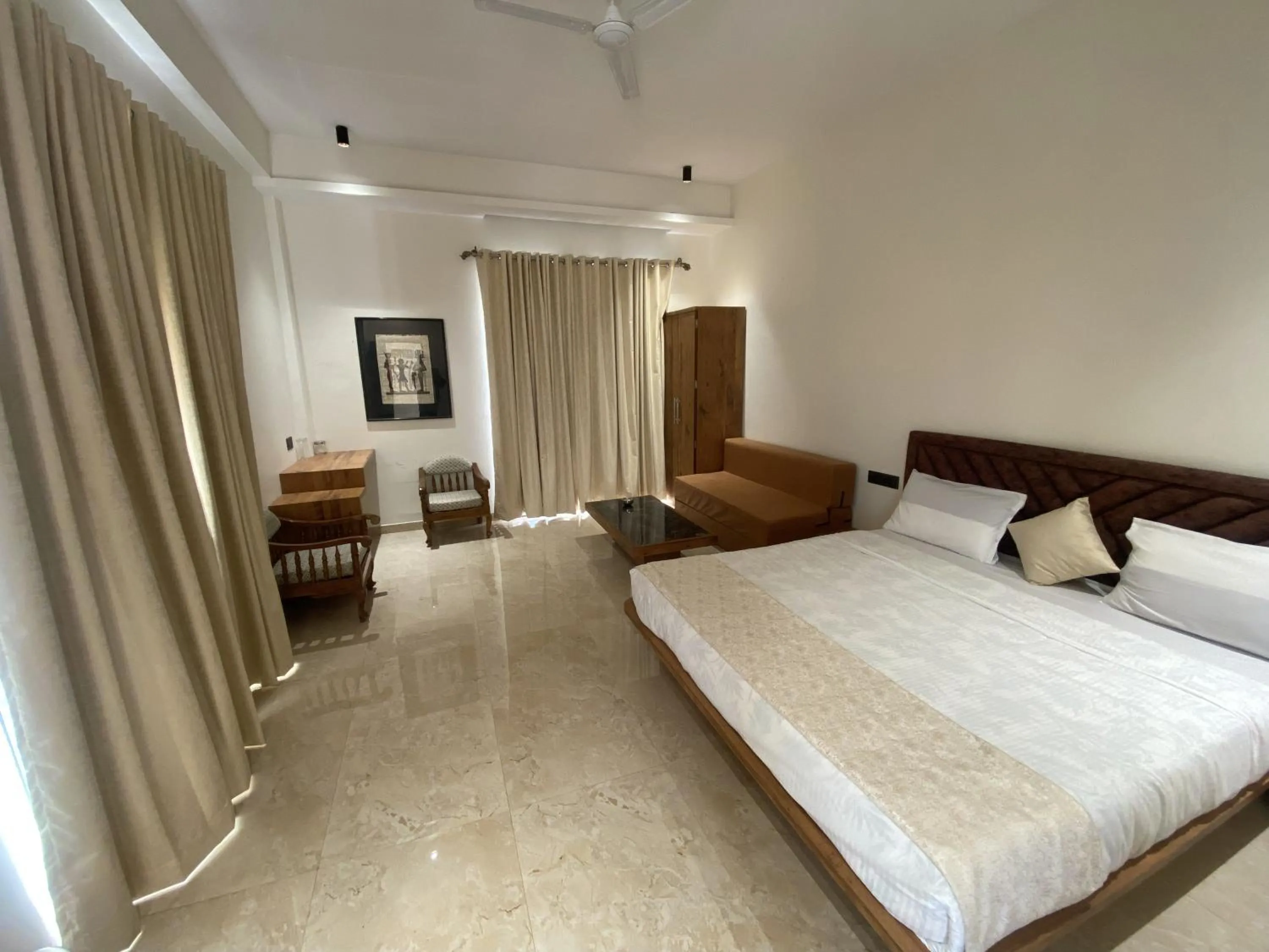 Bedroom, Bed in The Heritage Conventions