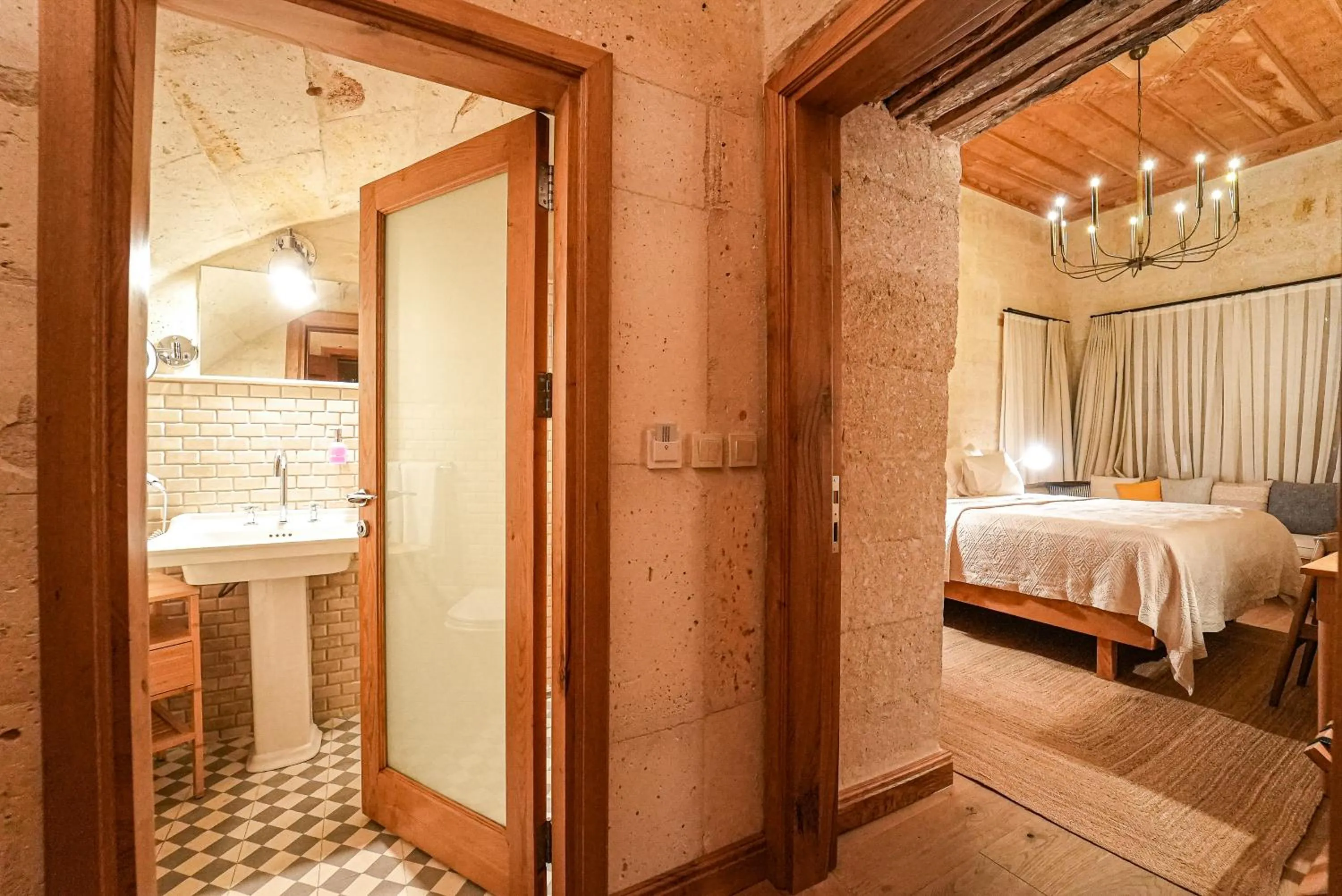 Photo of the whole room, Bed in Sedirli Konak Hotel