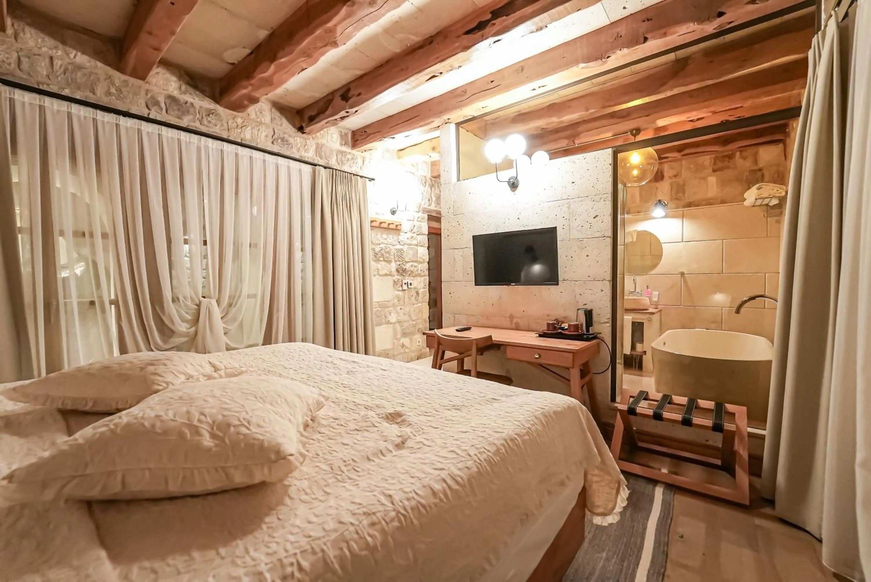 Bed in Sedirli Konak Hotel