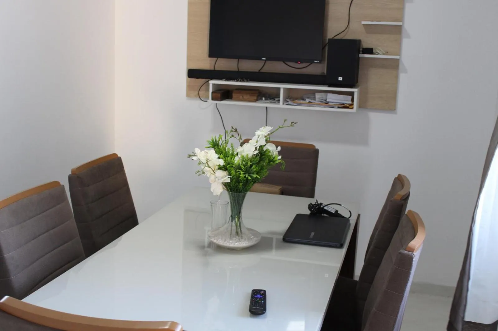 Hotel Jardim Tropical