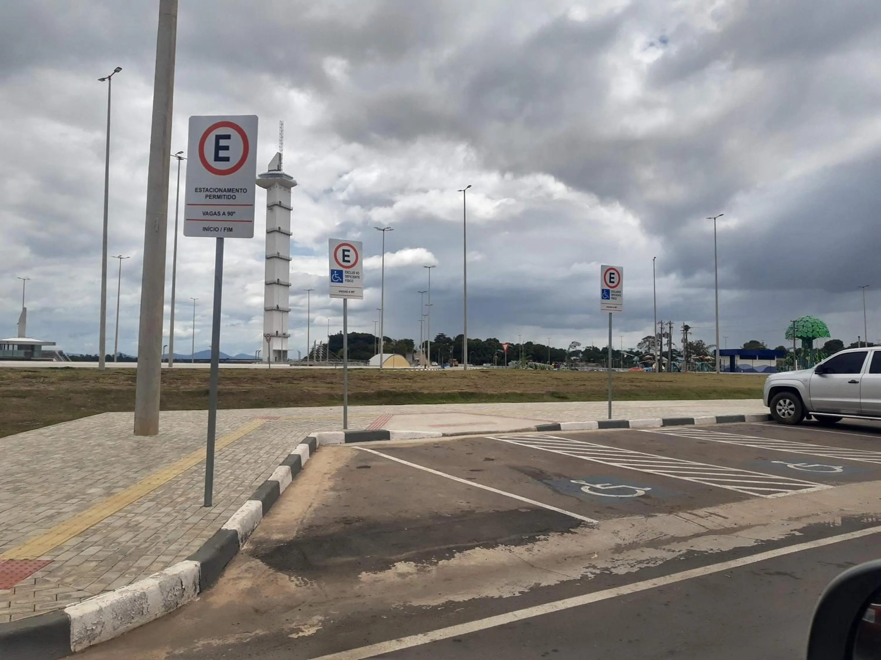 Hotel Jardim Tropical